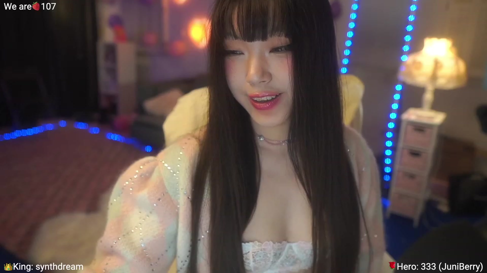 Gallery image thumbnail from AcaiBerry's myfreecams stream on, 03/25/2023, 08:10 image 5 of 20
