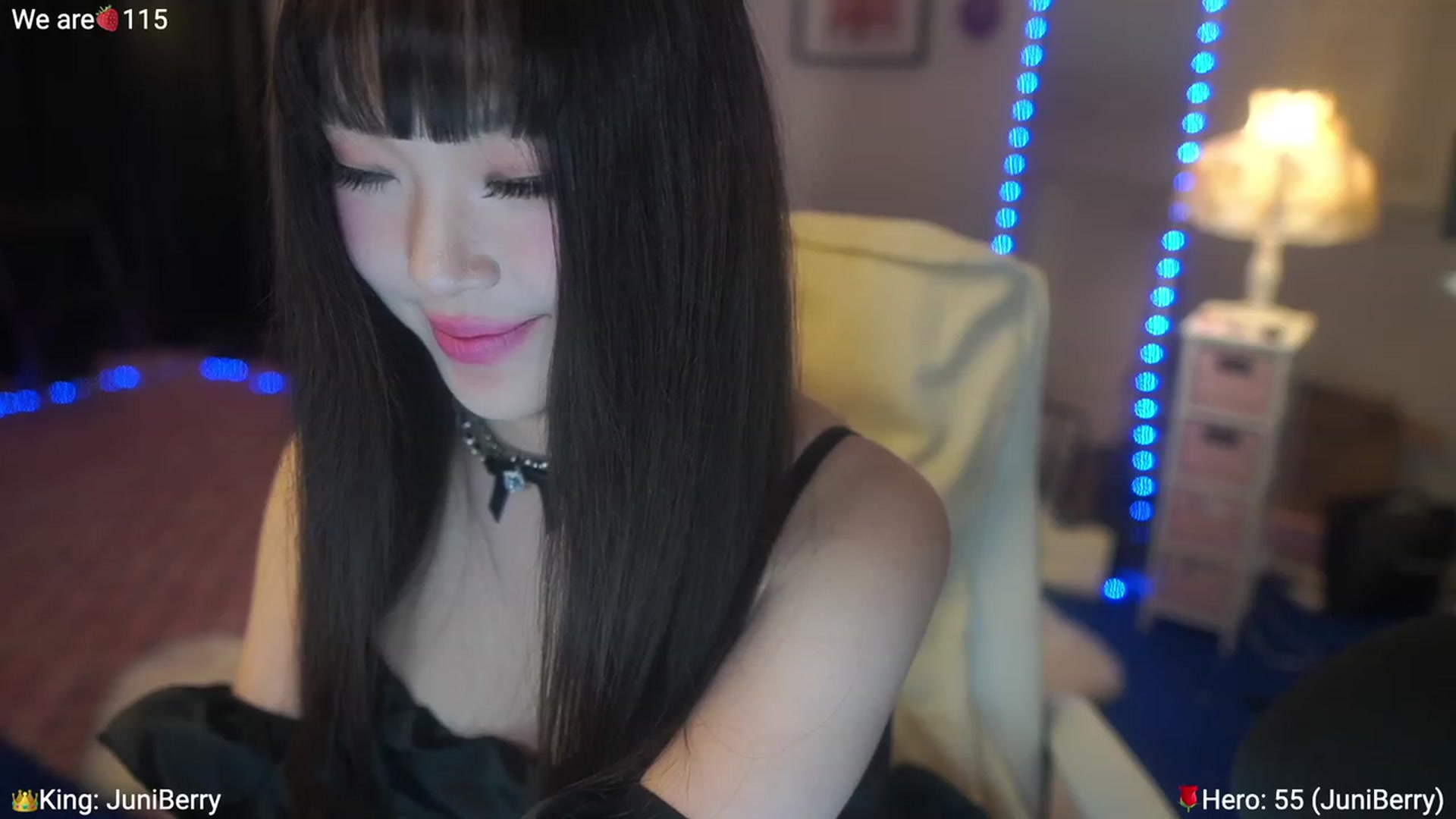 Gallery image thumbnail from AcaiBerry's myfreecams stream on, 03/30/2023, 03:52 image 7 of 20