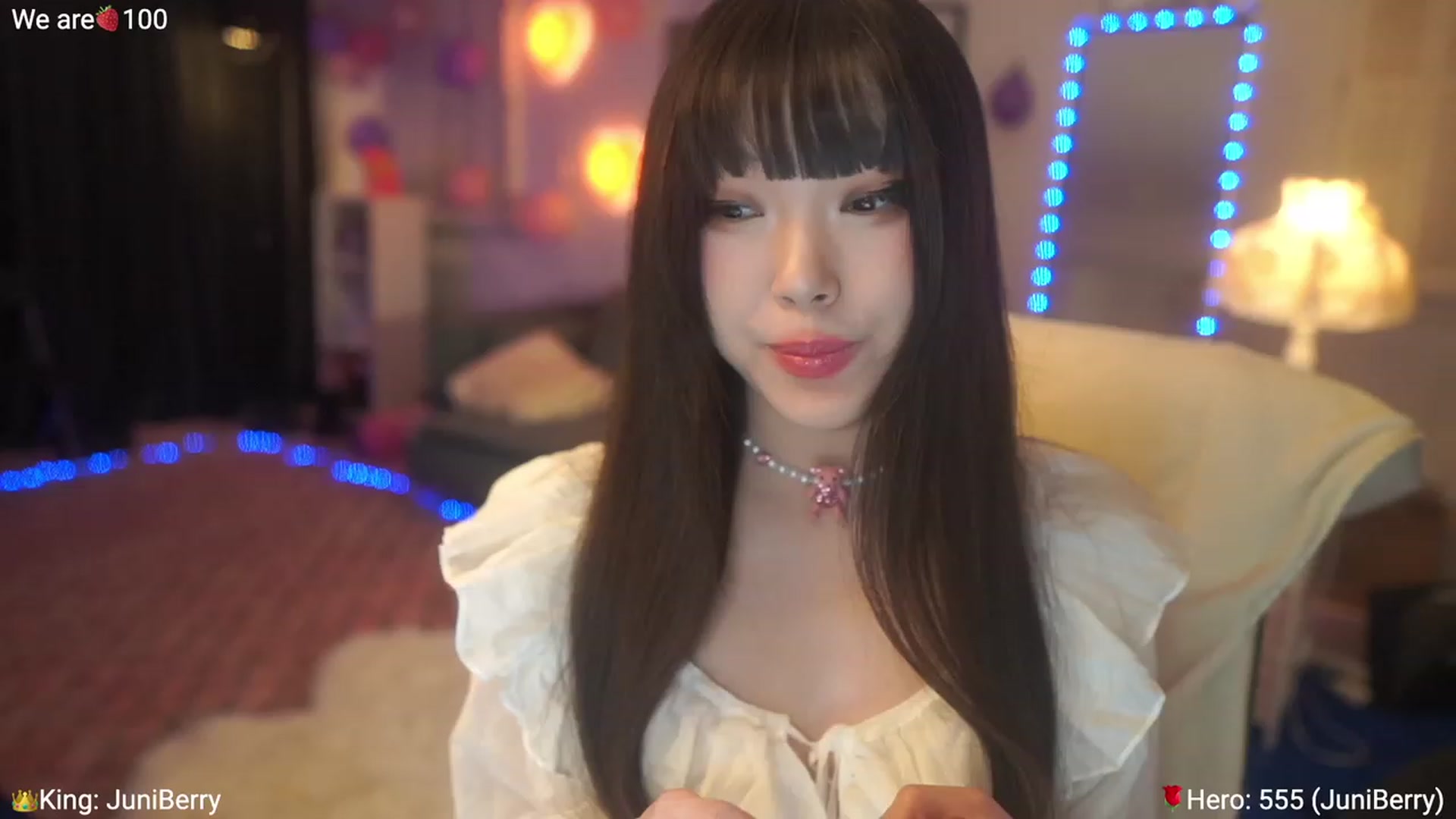 Gallery image thumbnail from AcaiBerry's myfreecams stream on, 04/01/2023, 06:10 image 1 of 20