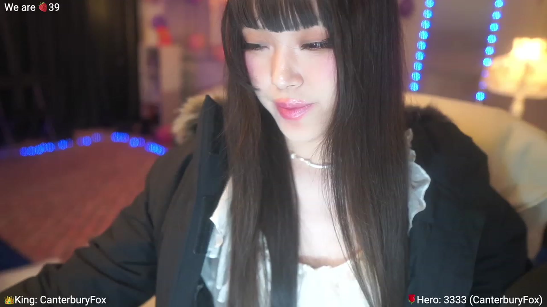 Gallery image thumbnail from AcaiBerry's myfreecams stream on, 04/02/2023, 07:37 image 12 of 20