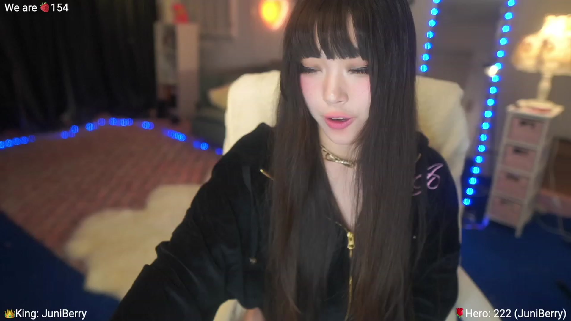 Gallery image thumbnail from AcaiBerry's myfreecams stream on, 04/06/2023, 05:52 image 1 of 20