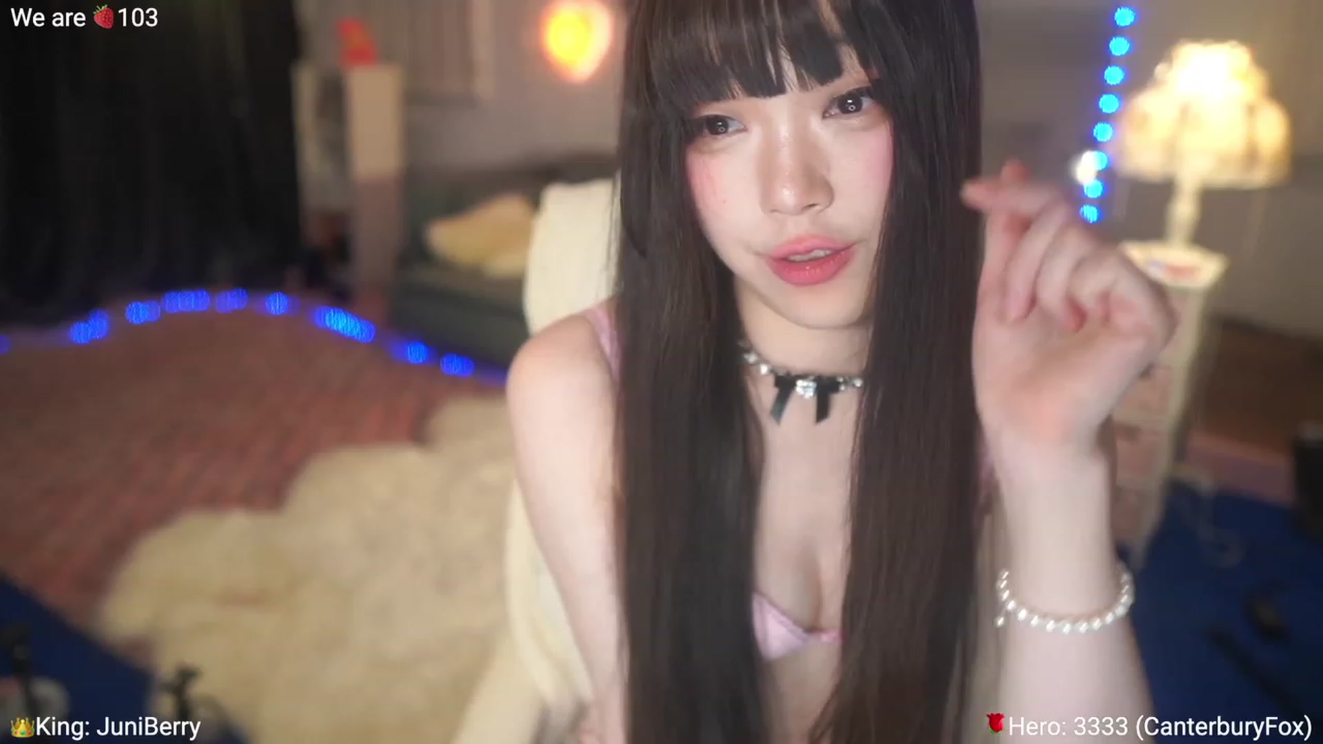 Gallery image thumbnail from AcaiBerry's myfreecams stream on, 04/09/2023, 07:20 image 20 of 20