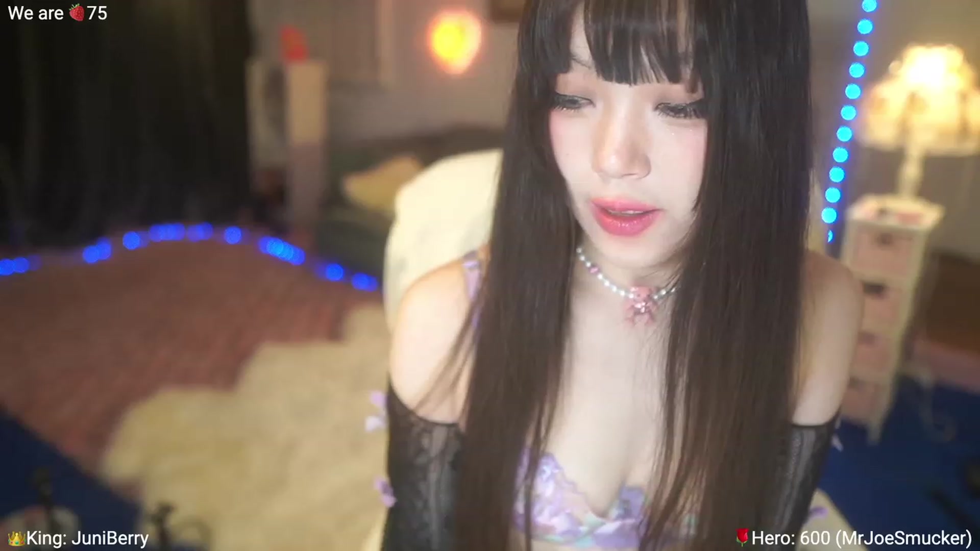 Gallery image thumbnail from AcaiBerry's myfreecams stream on, 04/13/2023, 05:36 image 15 of 20