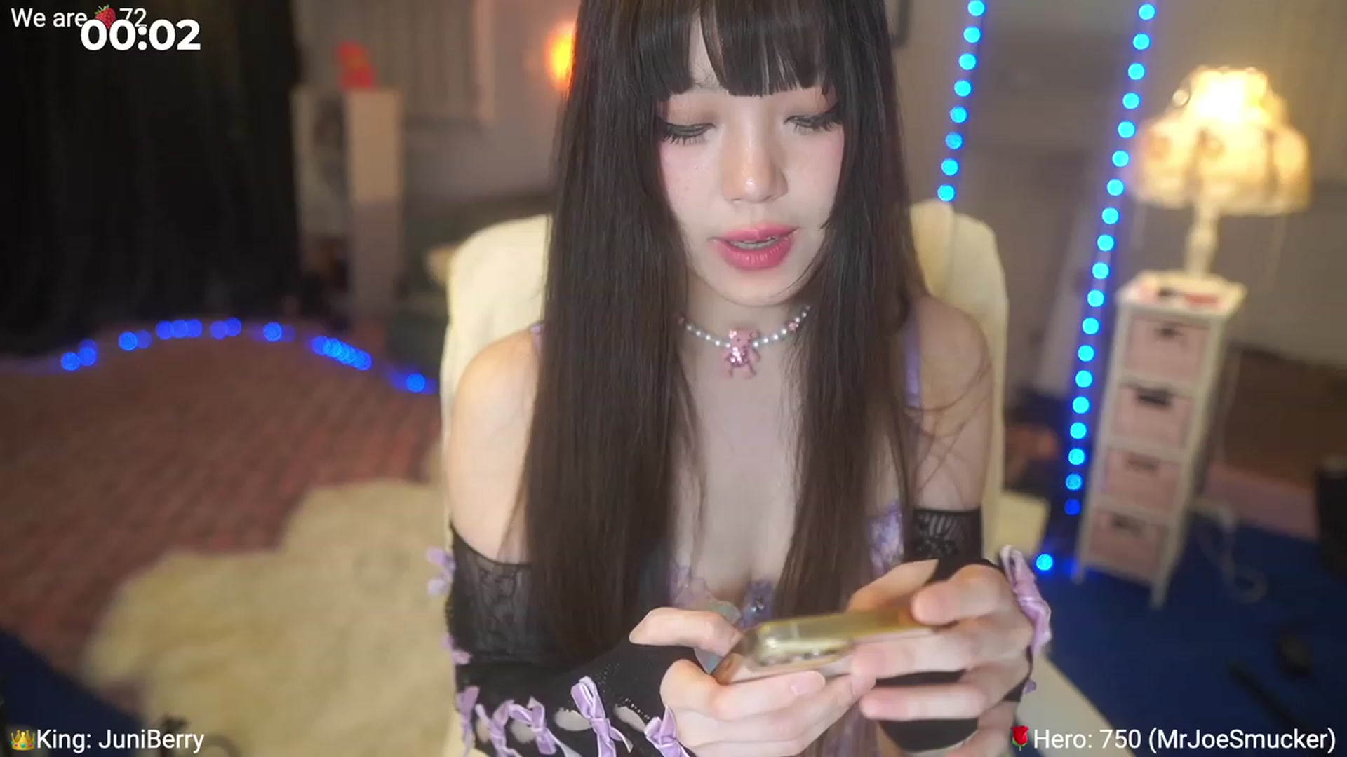 Gallery image thumbnail from AcaiBerry's myfreecams stream on, 04/13/2023, 06:10 image 6 of 20