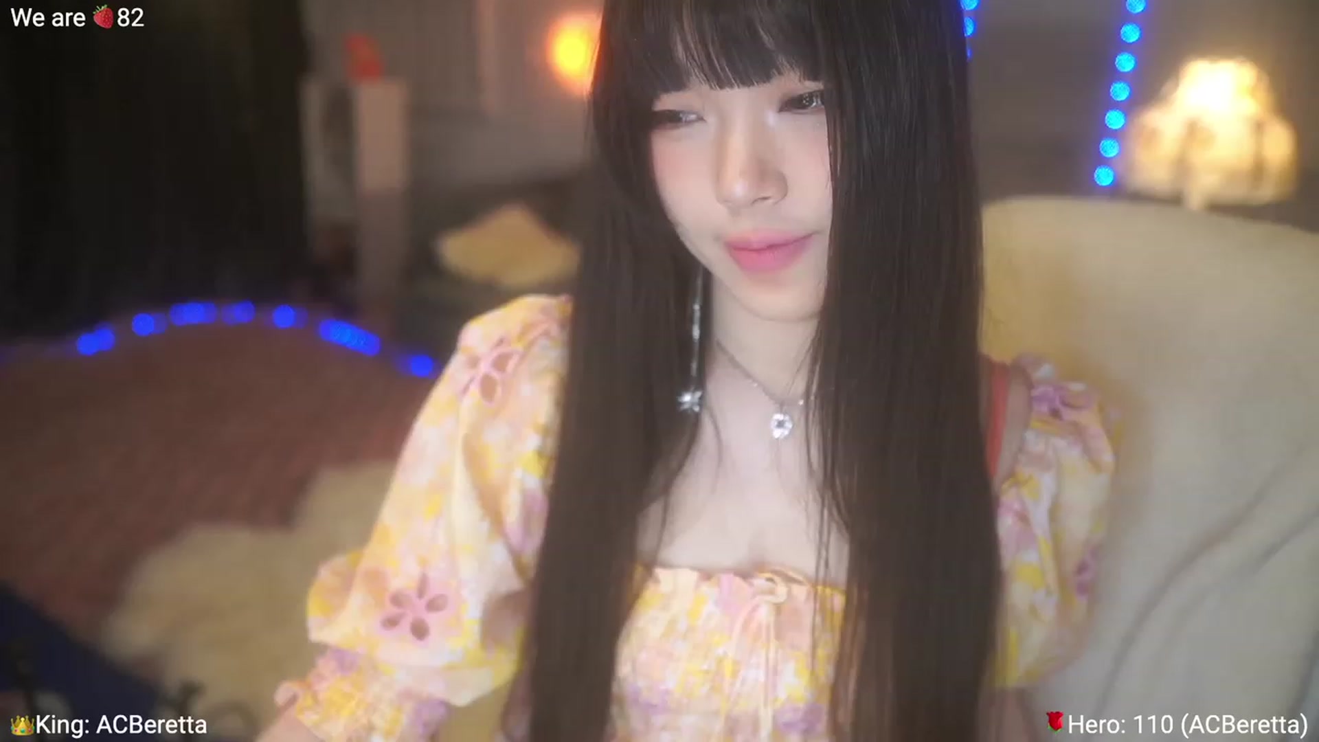 Gallery image thumbnail from AcaiBerry's myfreecams stream on, 04/16/2023, 05:15 image 4 of 20