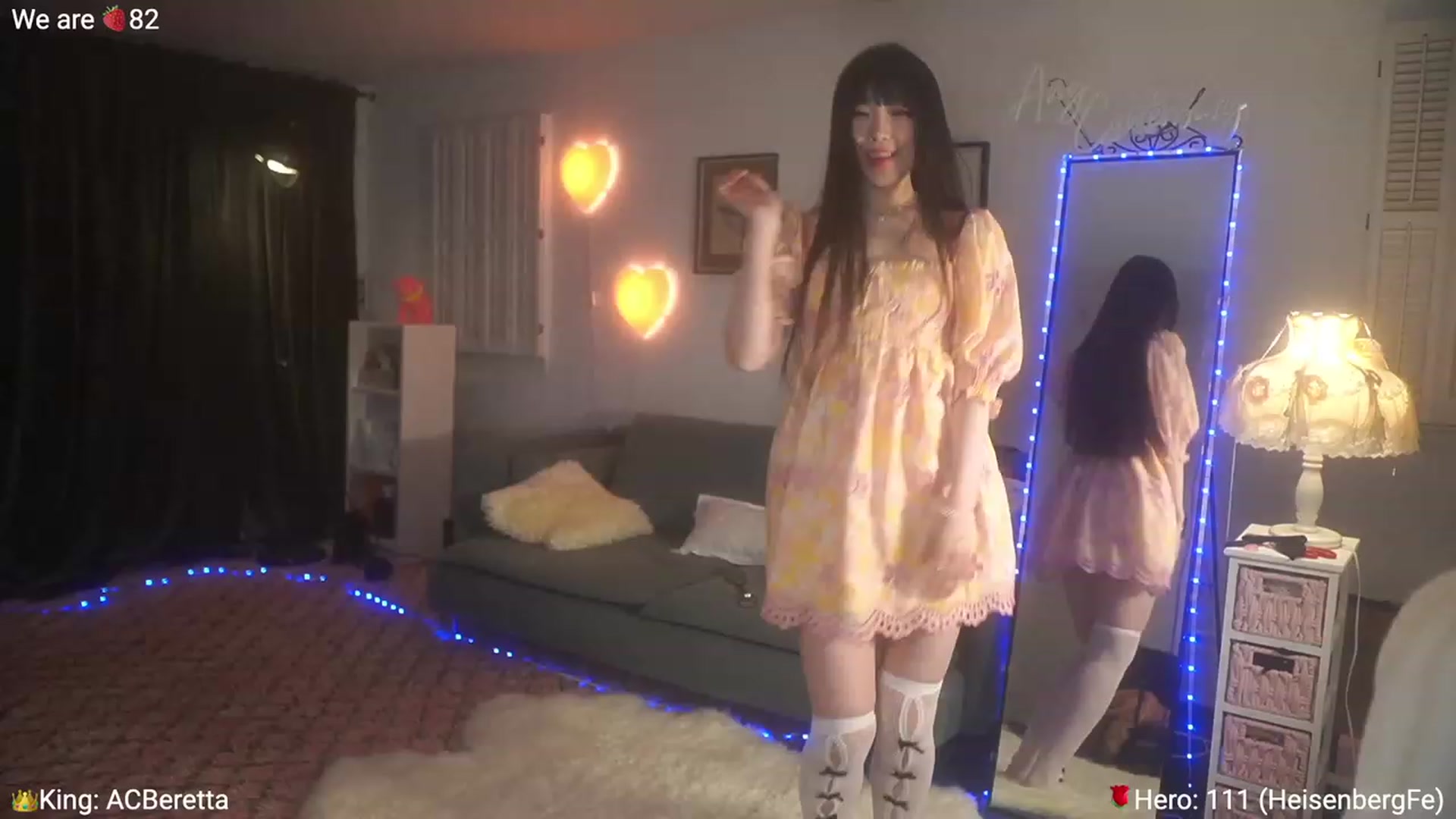 Gallery image thumbnail from AcaiBerry's myfreecams stream on, 04/16/2023, 05:15 image 6 of 20