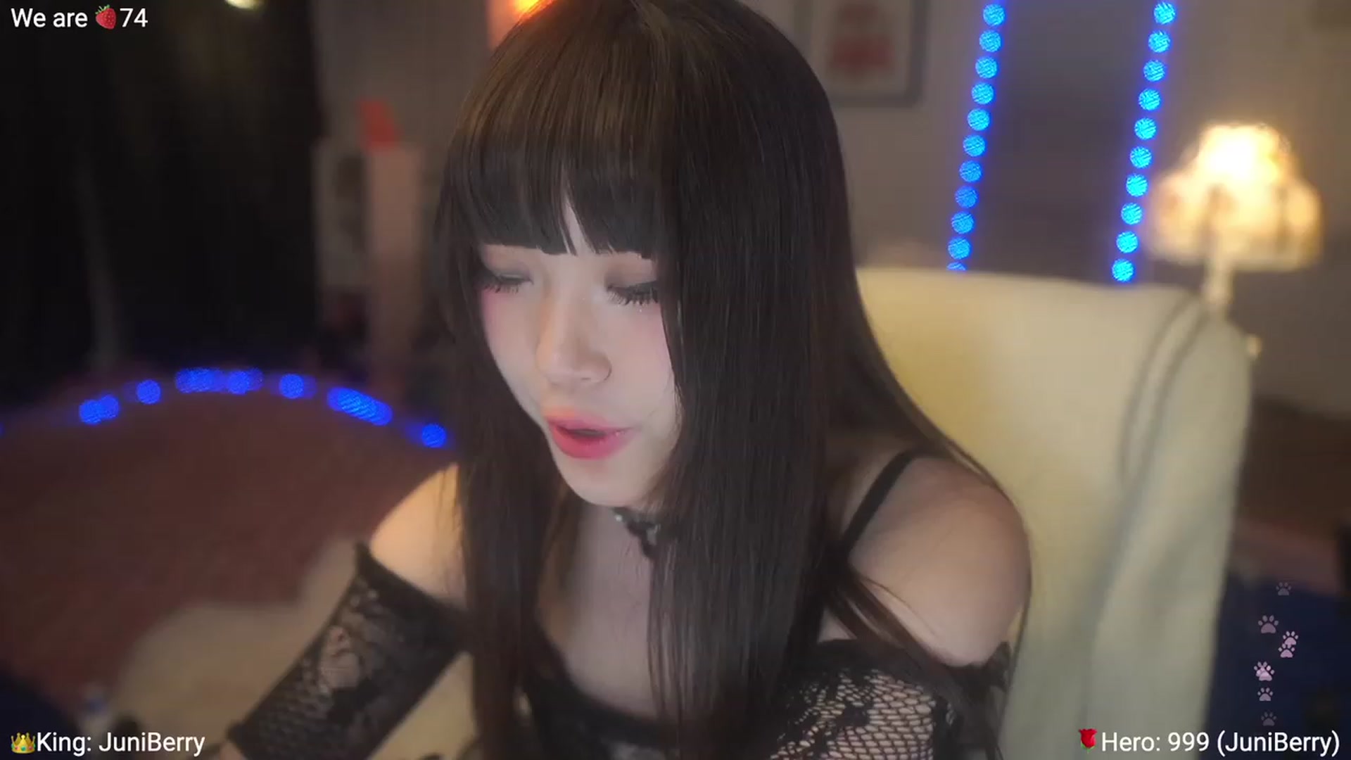 Gallery image thumbnail from AcaiBerry's myfreecams stream on, 04/20/2023, 03:56 image 13 of 20