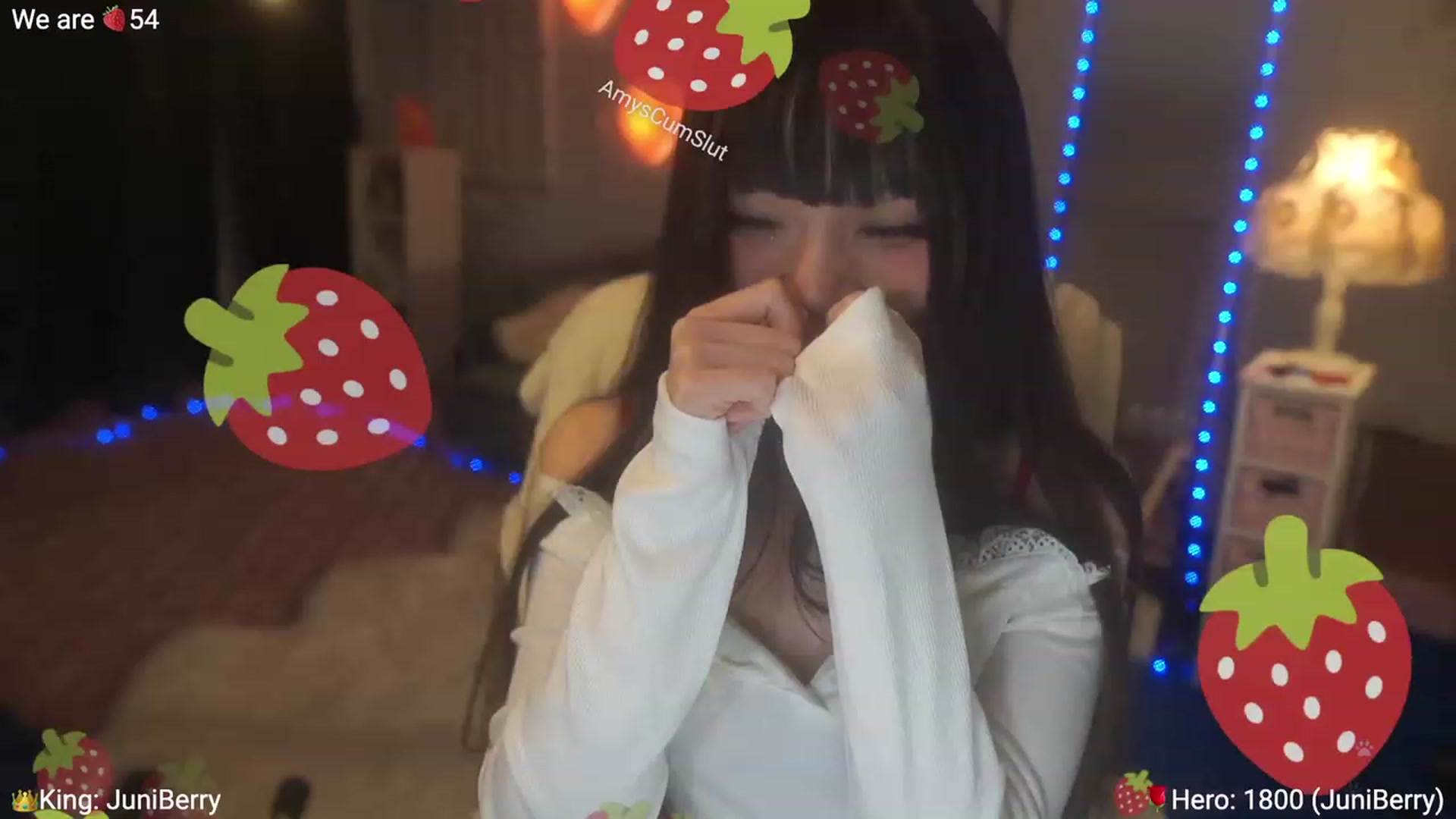 Gallery image thumbnail from AcaiBerry's myfreecams stream on, 04/23/2023, 05:59 image 6 of 20