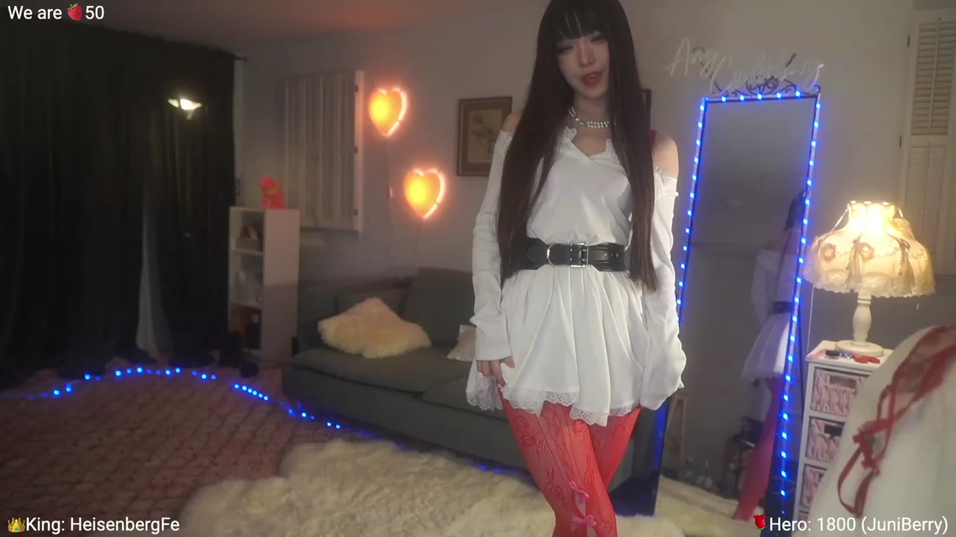 Gallery image thumbnail from AcaiBerry's myfreecams stream on, 04/23/2023, 07:41 image 6 of 20