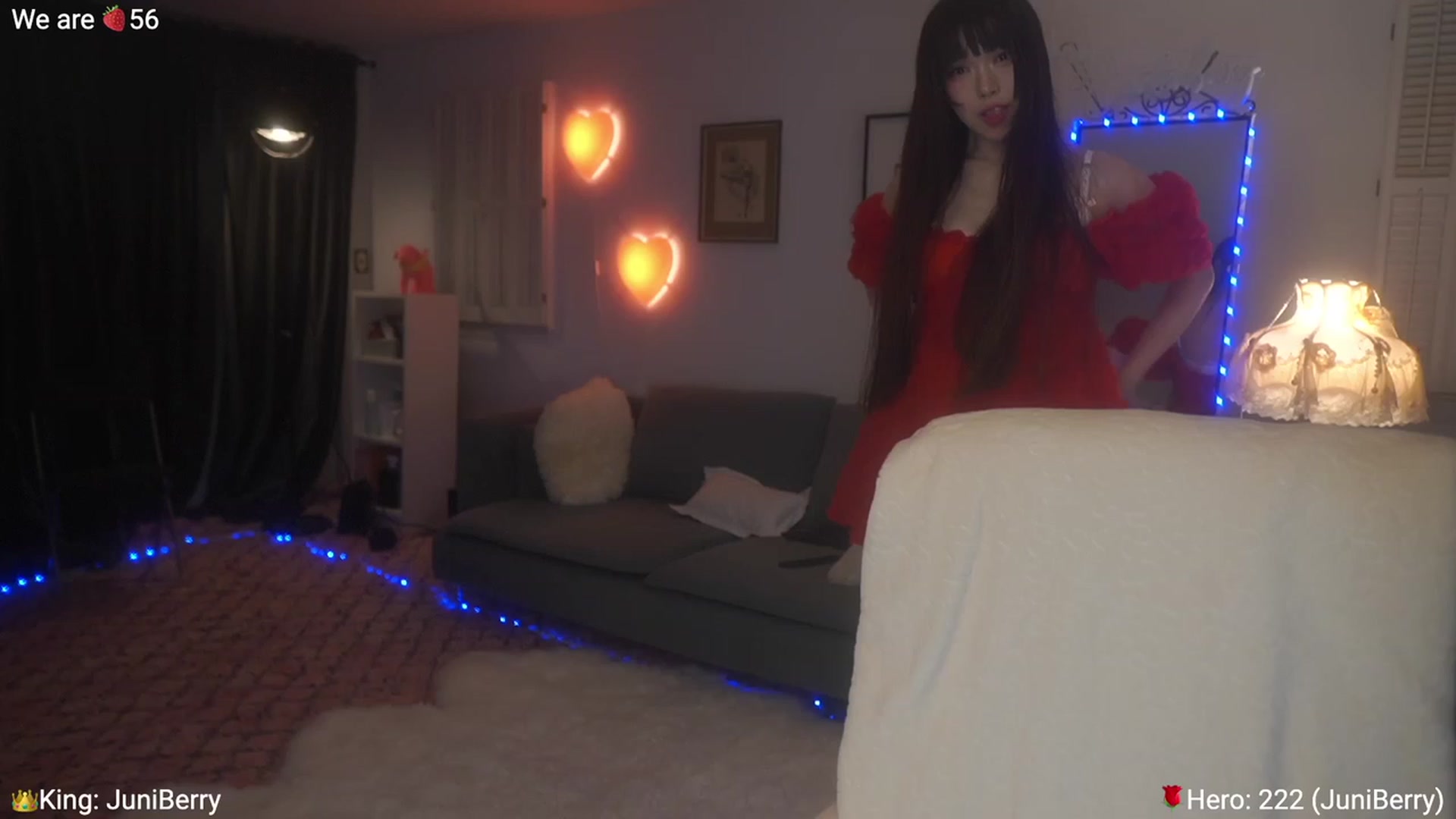 Gallery image thumbnail from AcaiBerry's myfreecams stream on, 04/27/2023, 05:40 image 1 of 20