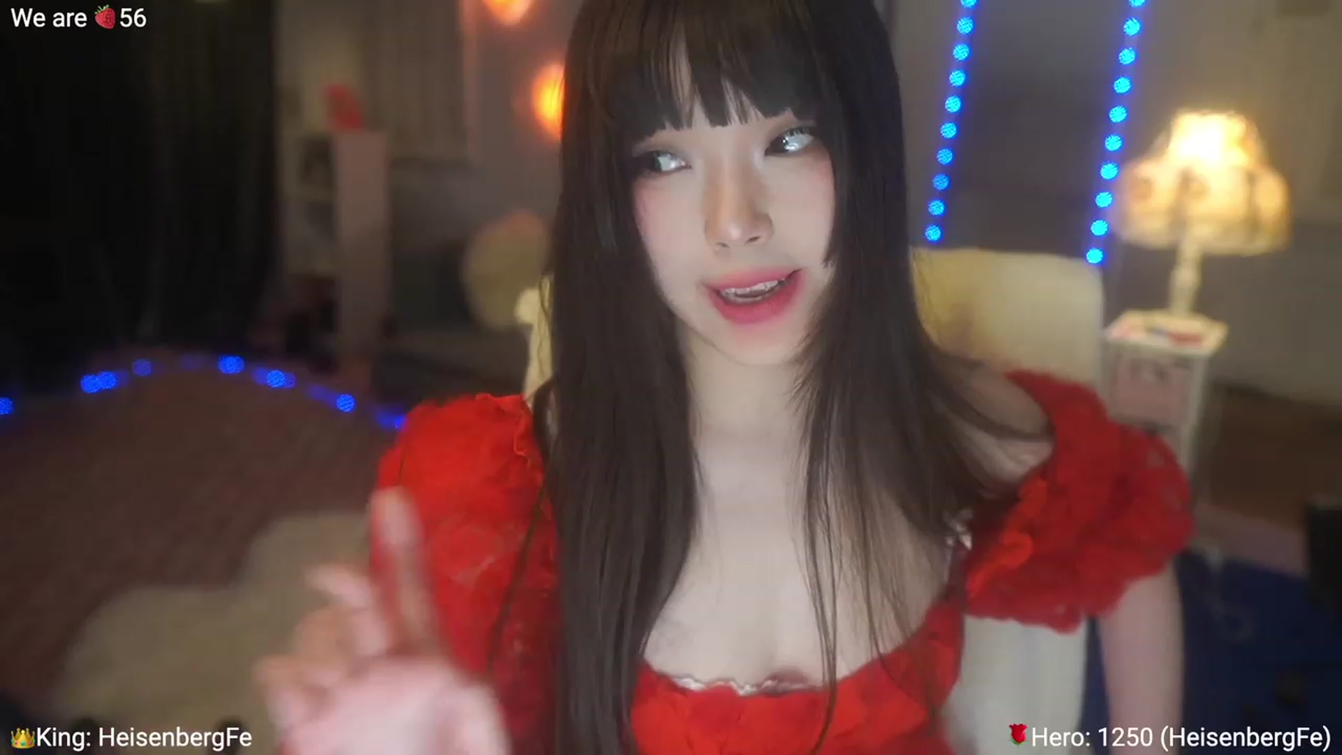 Gallery image thumbnail from AcaiBerry's myfreecams stream on, 04/27/2023, 05:40 image 6 of 20