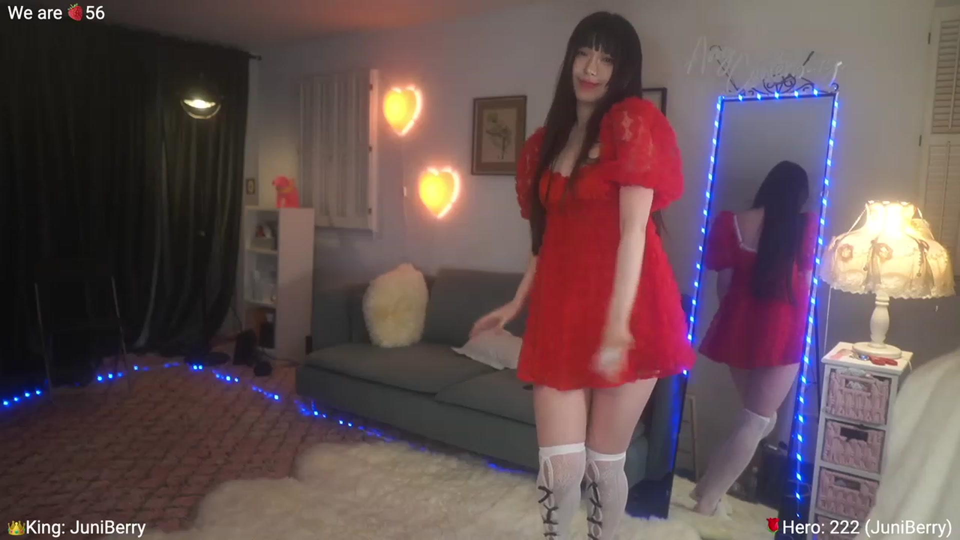 Gallery image thumbnail from AcaiBerry's myfreecams stream on, 04/27/2023, 05:40 image 5 of 20