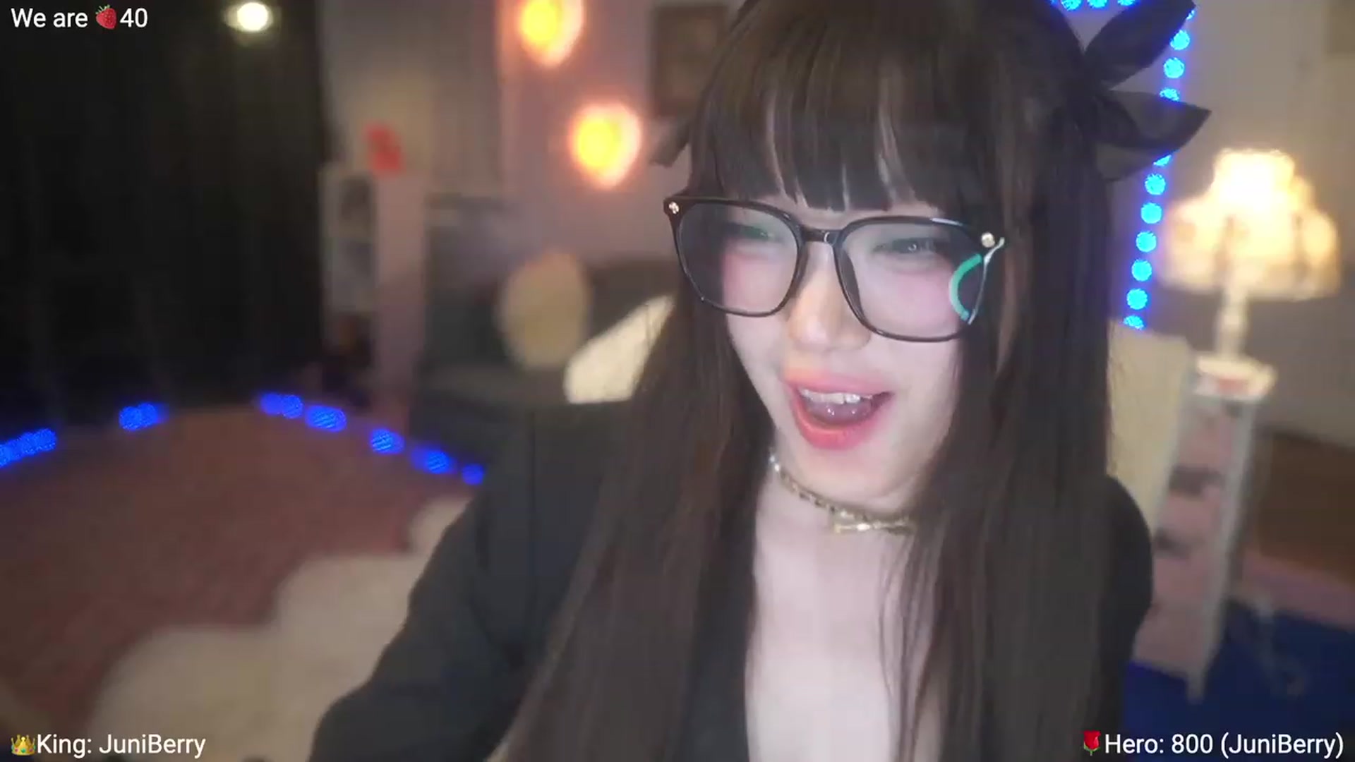 Gallery image thumbnail from AcaiBerry's myfreecams stream on, 04/29/2023, 09:02 image 5 of 20