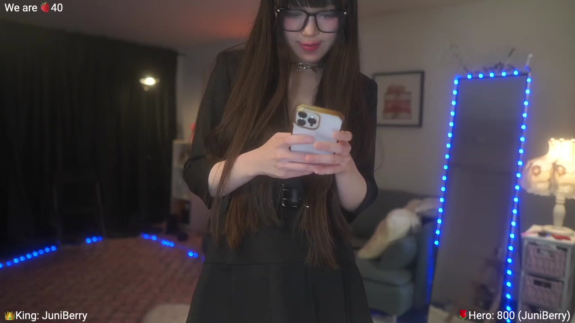 Gallery image thumbnail from AcaiBerry's myfreecams stream on, 04/29/2023, 09:02 image 4 of 20