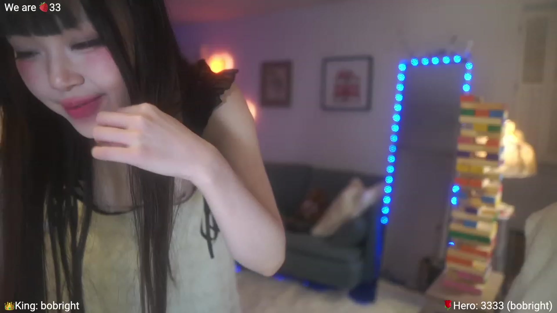 Gallery image thumbnail from AcaiBerry's myfreecams stream on, 04/30/2023, 05:35 image 11 of 20