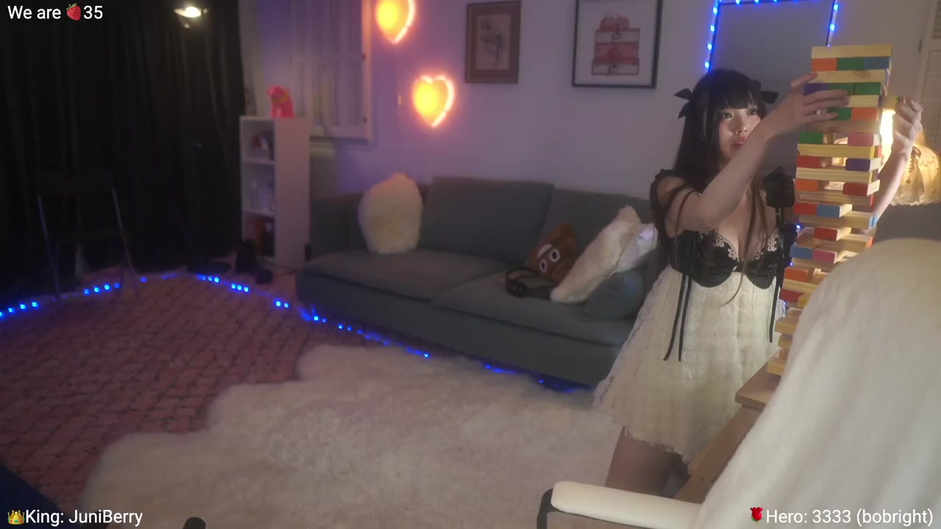 Gallery image thumbnail from AcaiBerry's myfreecams stream on, 04/30/2023, 08:18 image 6 of 20