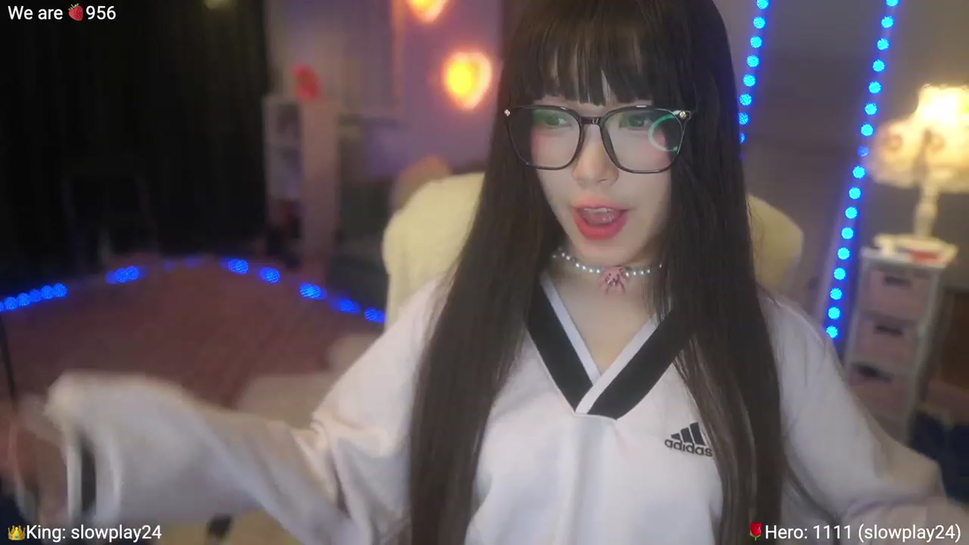 Gallery image thumbnail from AcaiBerry's myfreecams stream on, 05/04/2023, 06:37 image 2 of 20