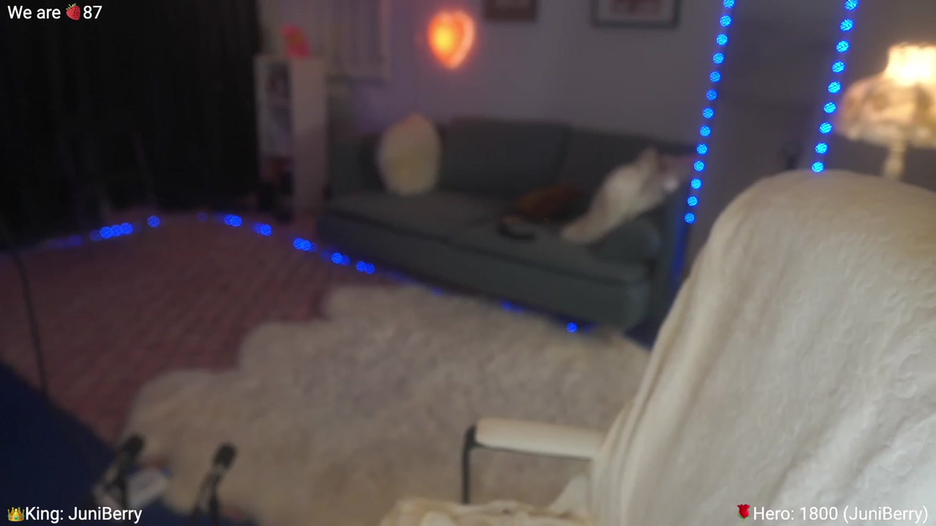 Gallery image thumbnail from AcaiBerry's myfreecams stream on, 05/07/2023, 04:05 image 15 of 20