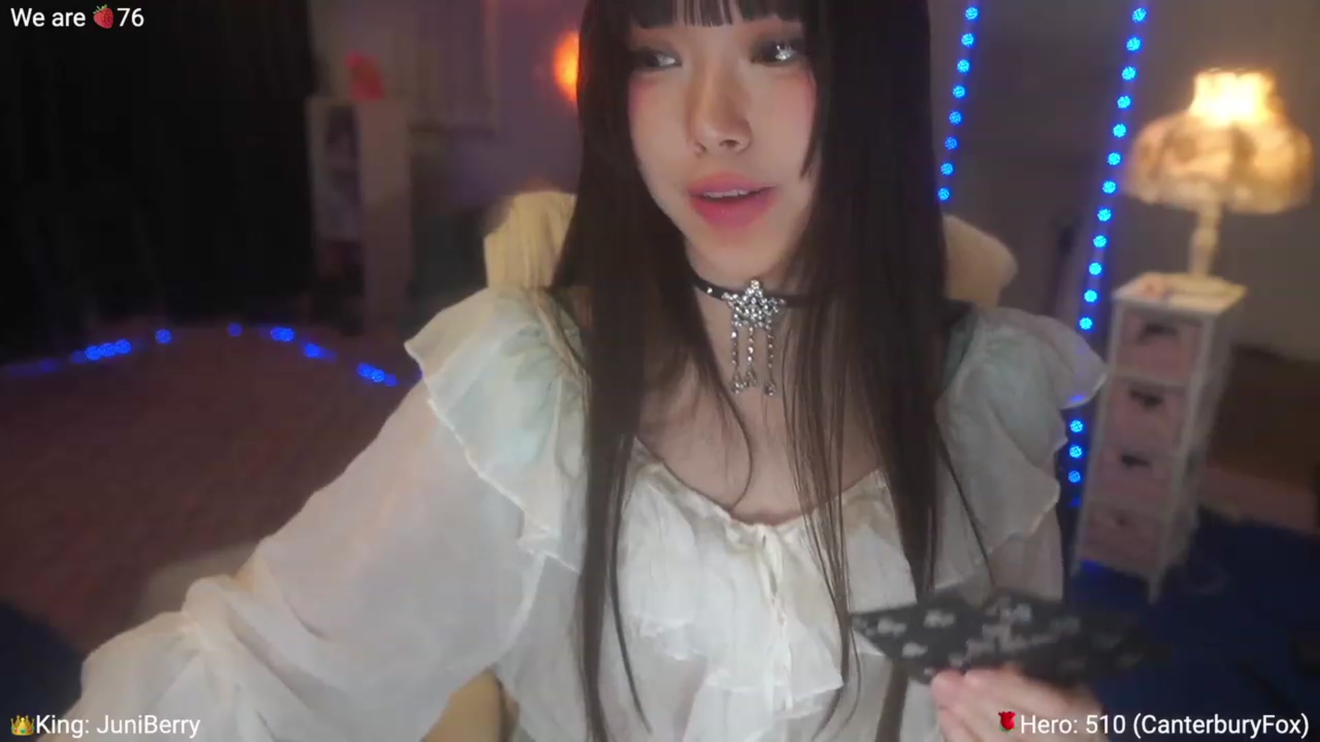 Gallery image thumbnail from AcaiBerry's myfreecams stream on, 05/13/2023, 05:15 image 6 of 20