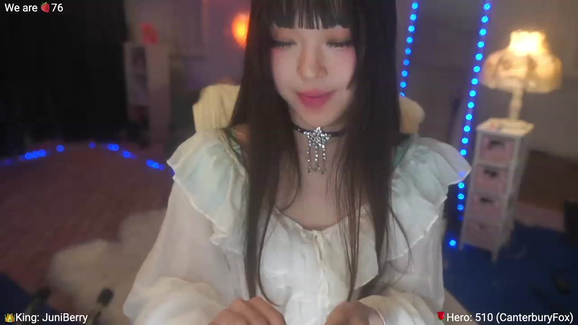 Gallery image thumbnail from AcaiBerry's myfreecams stream on, 05/13/2023, 05:15 image 5 of 20