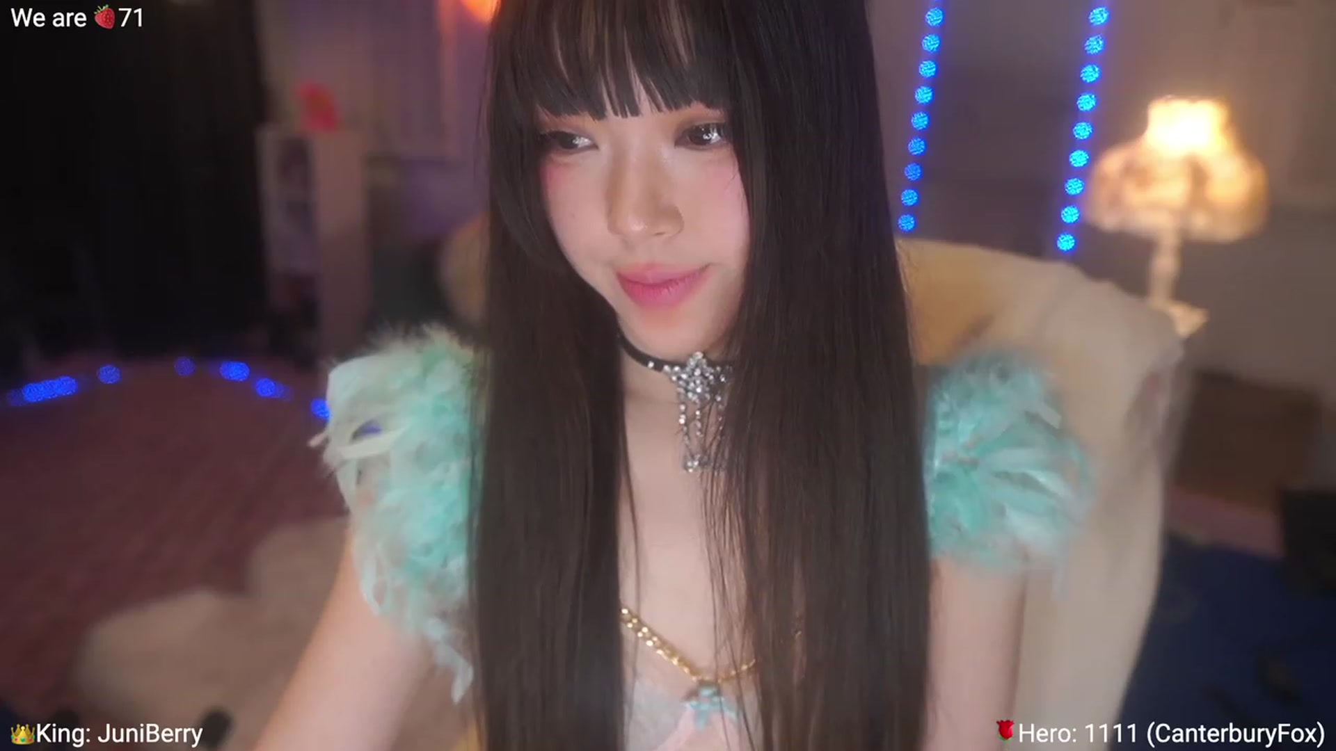 Gallery image thumbnail from AcaiBerry's myfreecams stream on, 05/13/2023, 05:15 image 13 of 20