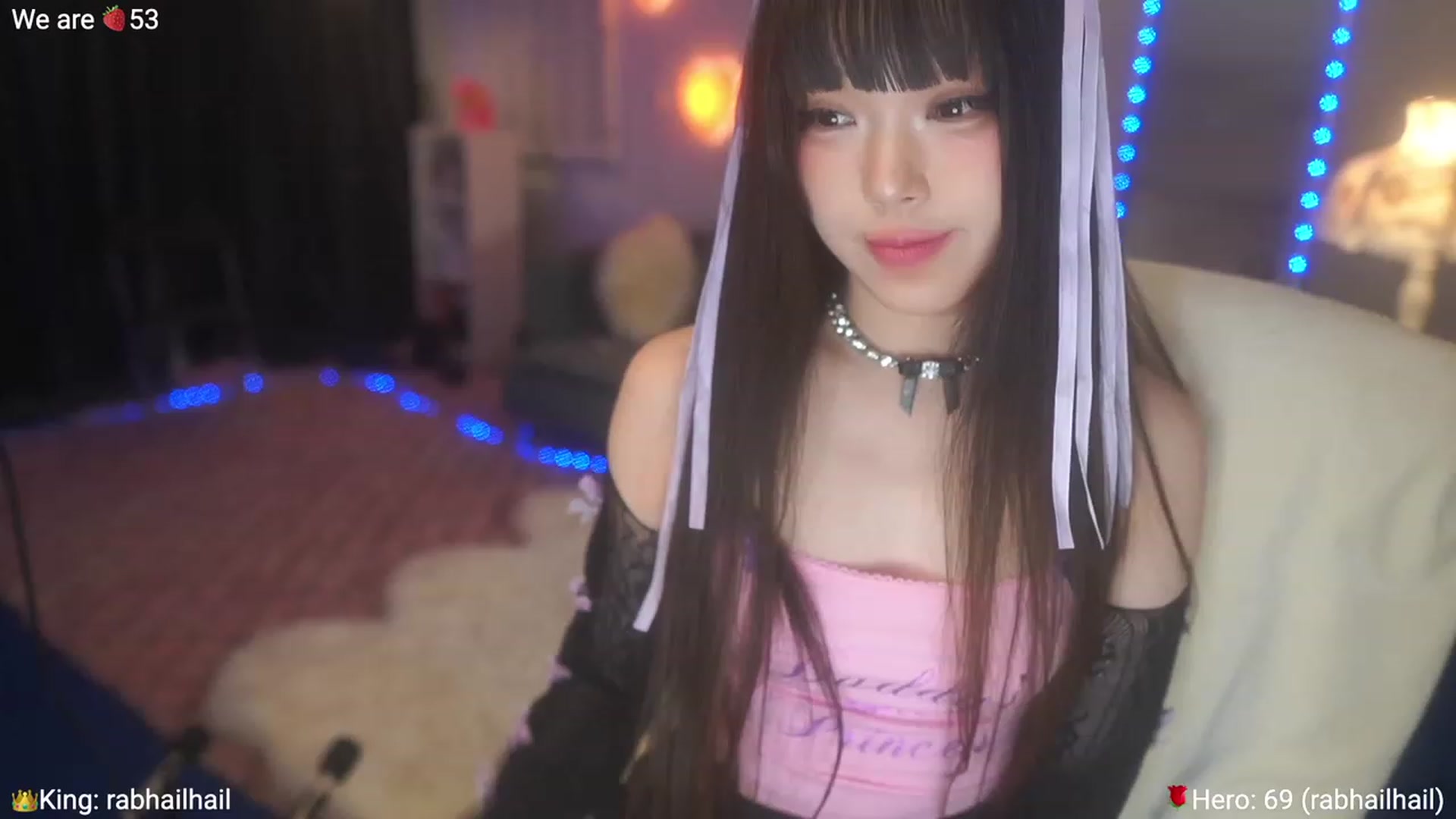 Gallery image thumbnail from AcaiBerry's myfreecams stream on, 05/14/2023, 04:25 image 4 of 20