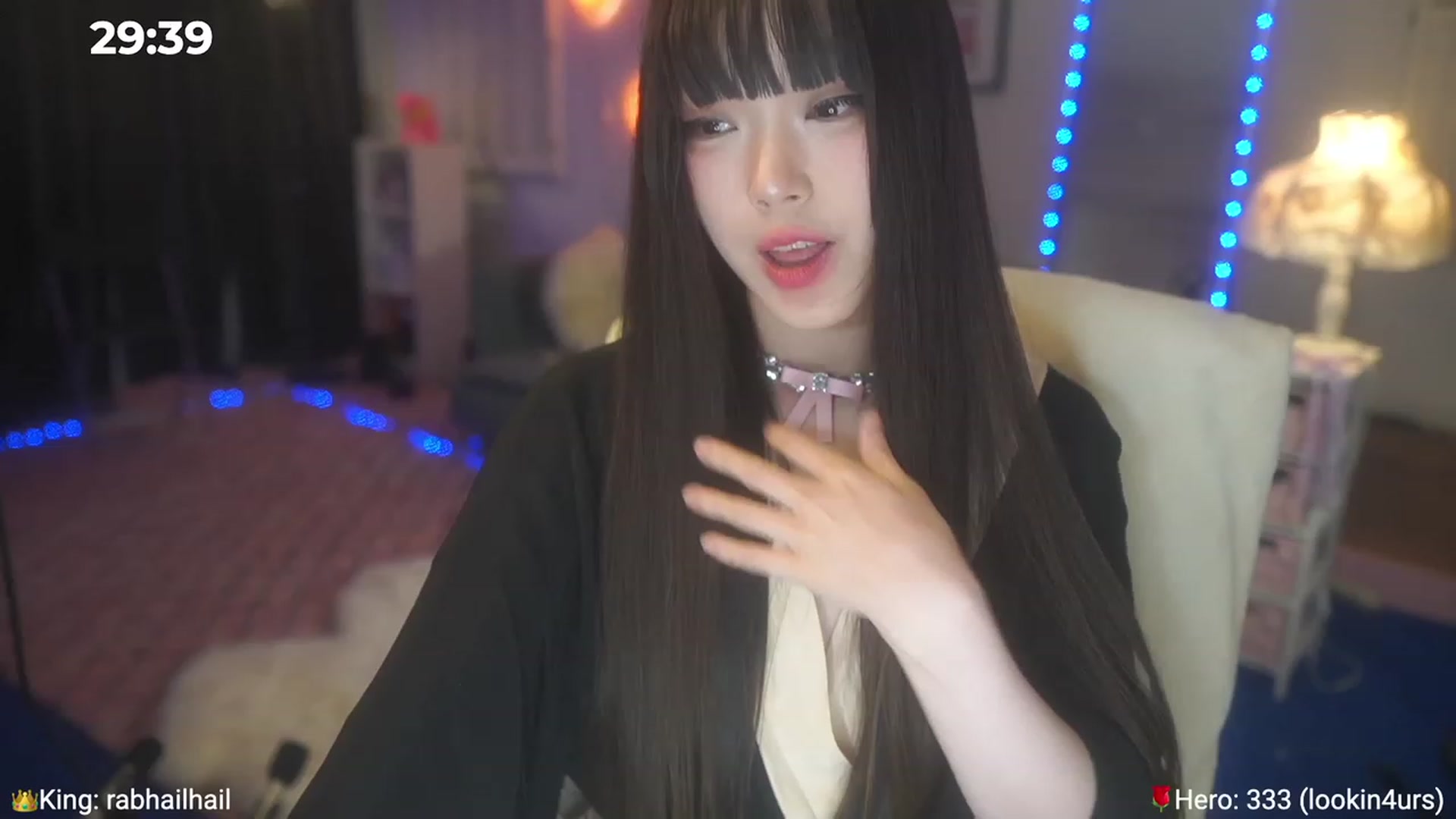 Gallery image thumbnail from AcaiBerry's myfreecams stream on, 05/18/2023, 04:37 image 5 of 20