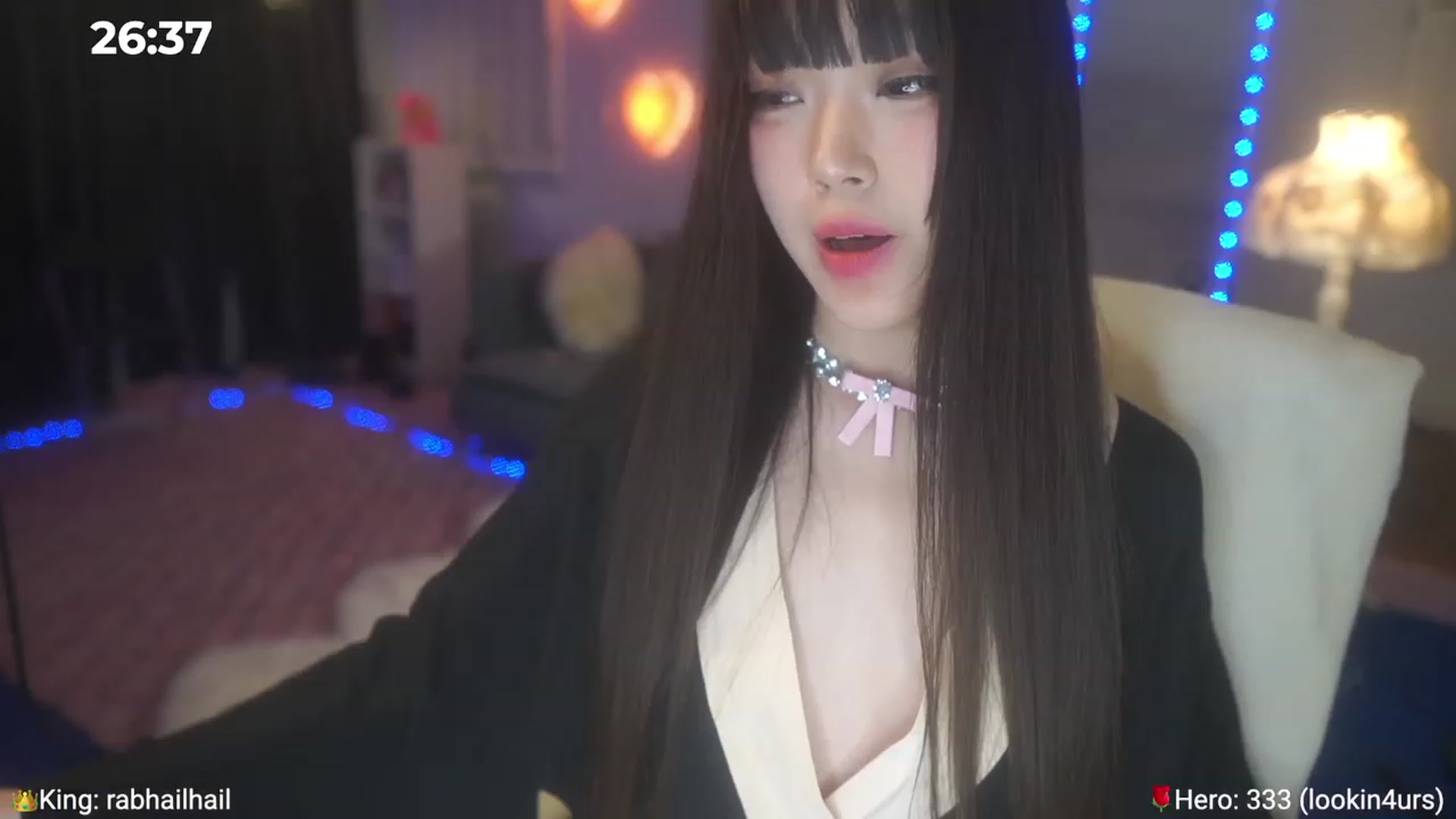 Gallery image thumbnail from AcaiBerry's myfreecams stream on, 05/18/2023, 04:37 image 7 of 20