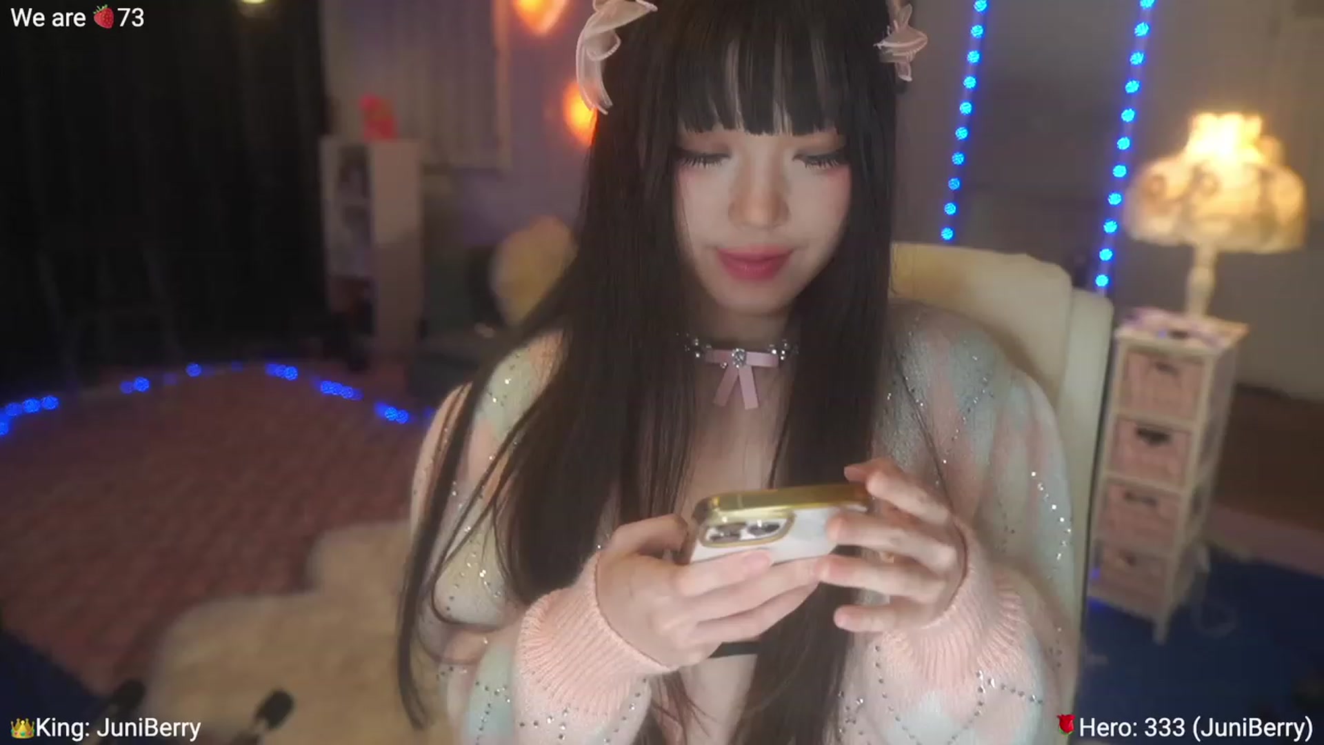 Gallery image thumbnail from AcaiBerry's myfreecams stream on, 05/27/2023, 04:15 image 6 of 20