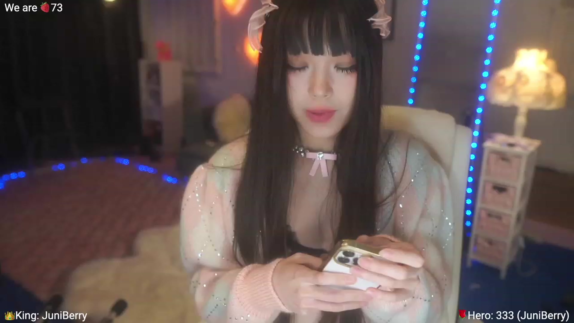 Gallery image thumbnail from AcaiBerry's myfreecams stream on, 05/27/2023, 04:15 image 4 of 20