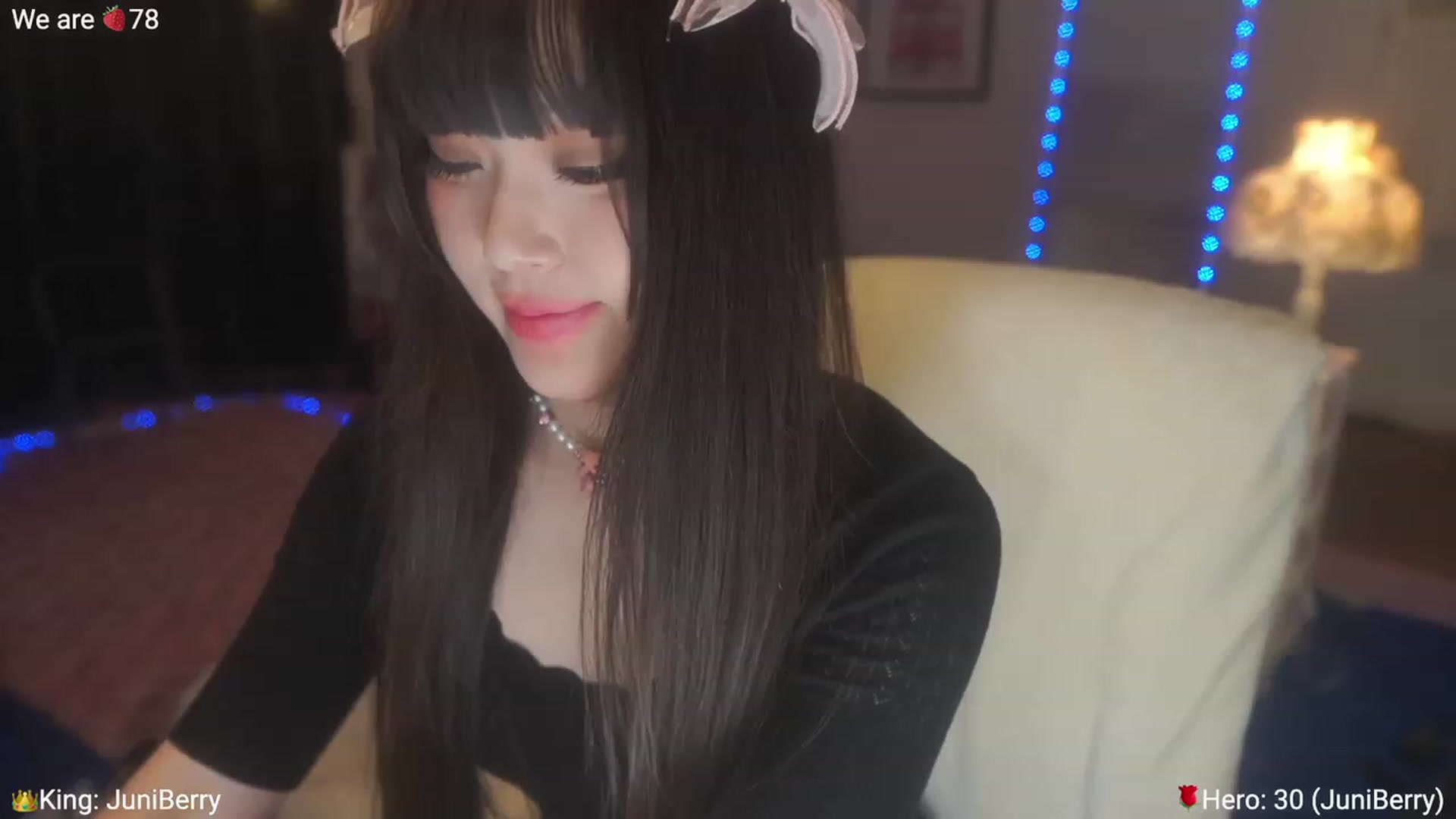Gallery image thumbnail from AcaiBerry's myfreecams stream on, 06/01/2023, 04:36 image 1 of 20