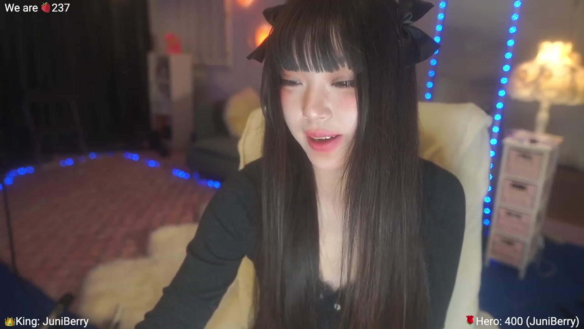 Gallery image thumbnail from AcaiBerry's myfreecams stream on, 06/04/2023, 04:46 image 17 of 20
