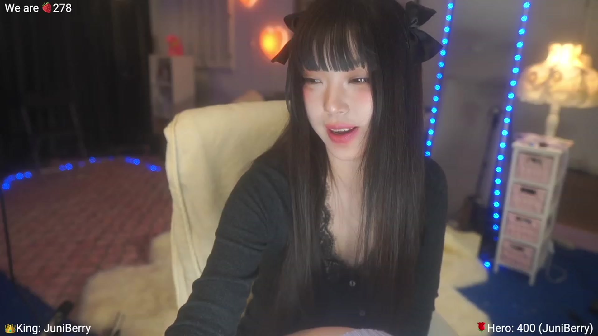 Gallery image thumbnail from AcaiBerry's myfreecams stream on, 06/04/2023, 04:46 image 8 of 20