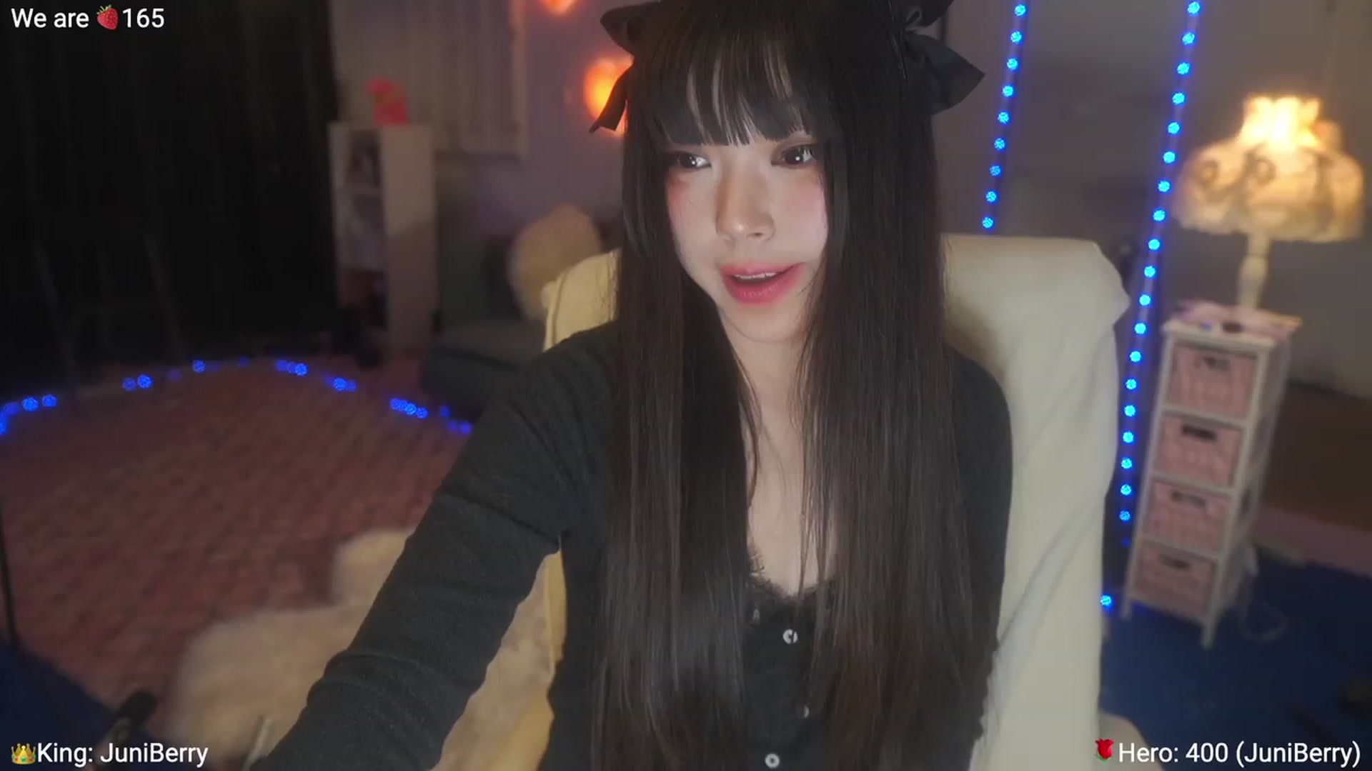 Gallery image thumbnail from AcaiBerry's myfreecams stream on, 06/04/2023, 05:58 image 1 of 20