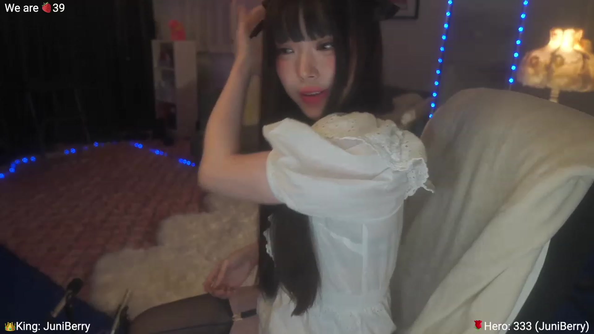 Gallery image thumbnail from AcaiBerry's myfreecams stream on, 06/08/2023, 04:49 image 10 of 20