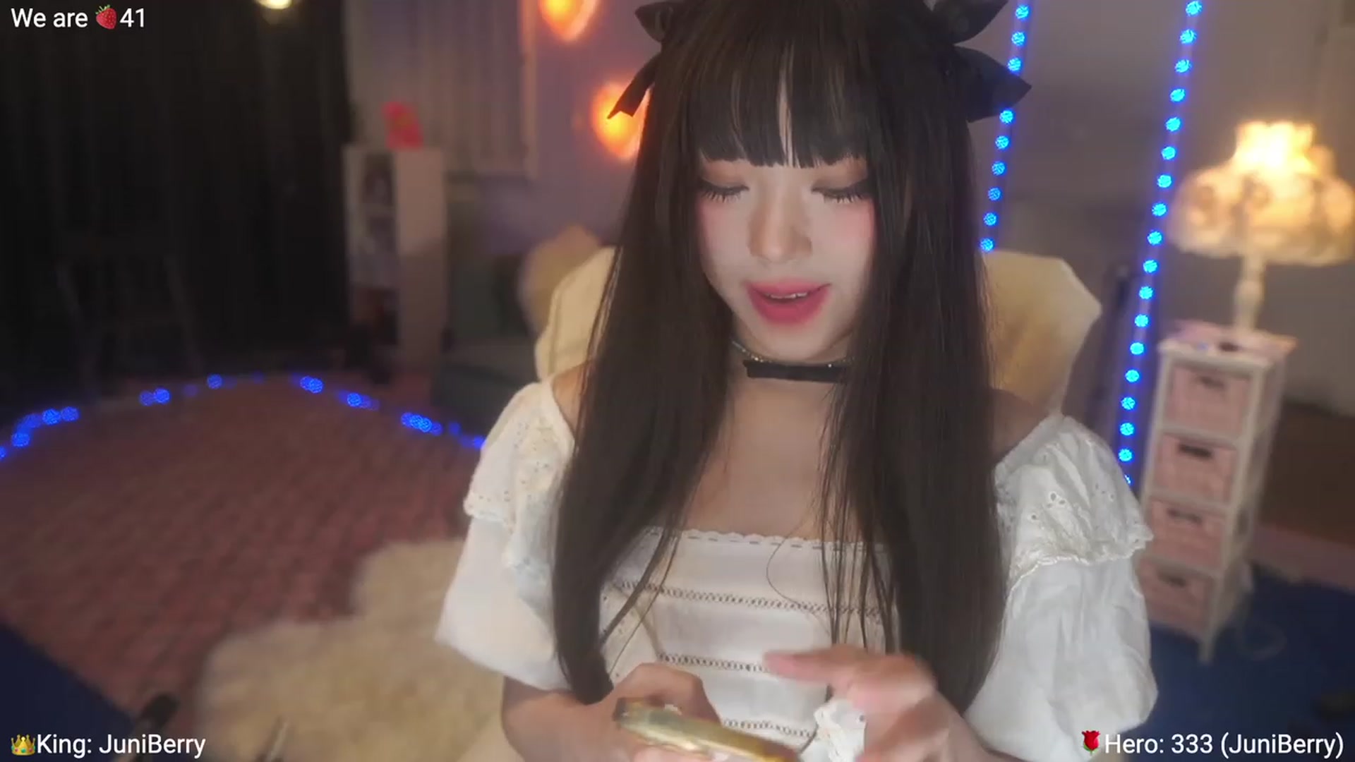 Gallery image thumbnail from AcaiBerry's myfreecams stream on, 06/08/2023, 04:49 image 7 of 20
