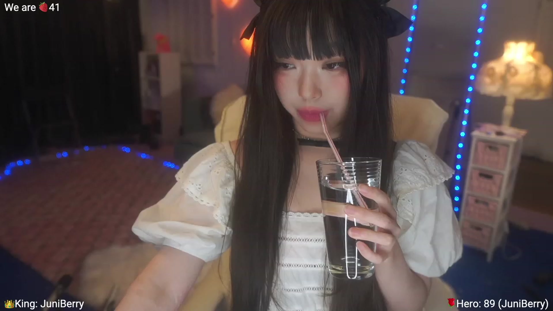 Gallery image thumbnail from AcaiBerry's myfreecams stream on, 06/08/2023, 04:49 image 3 of 20