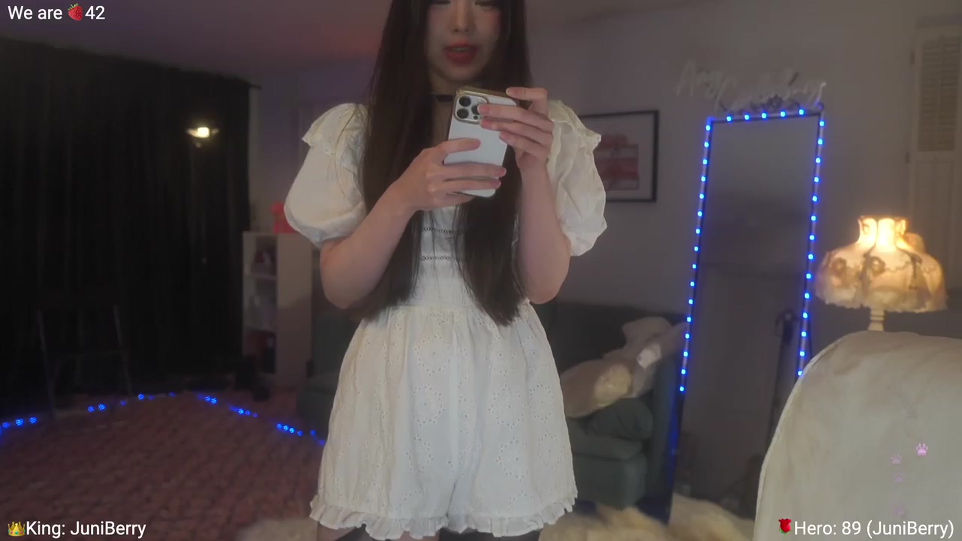 Gallery image thumbnail from AcaiBerry's myfreecams stream on, 06/08/2023, 04:49 image 2 of 20