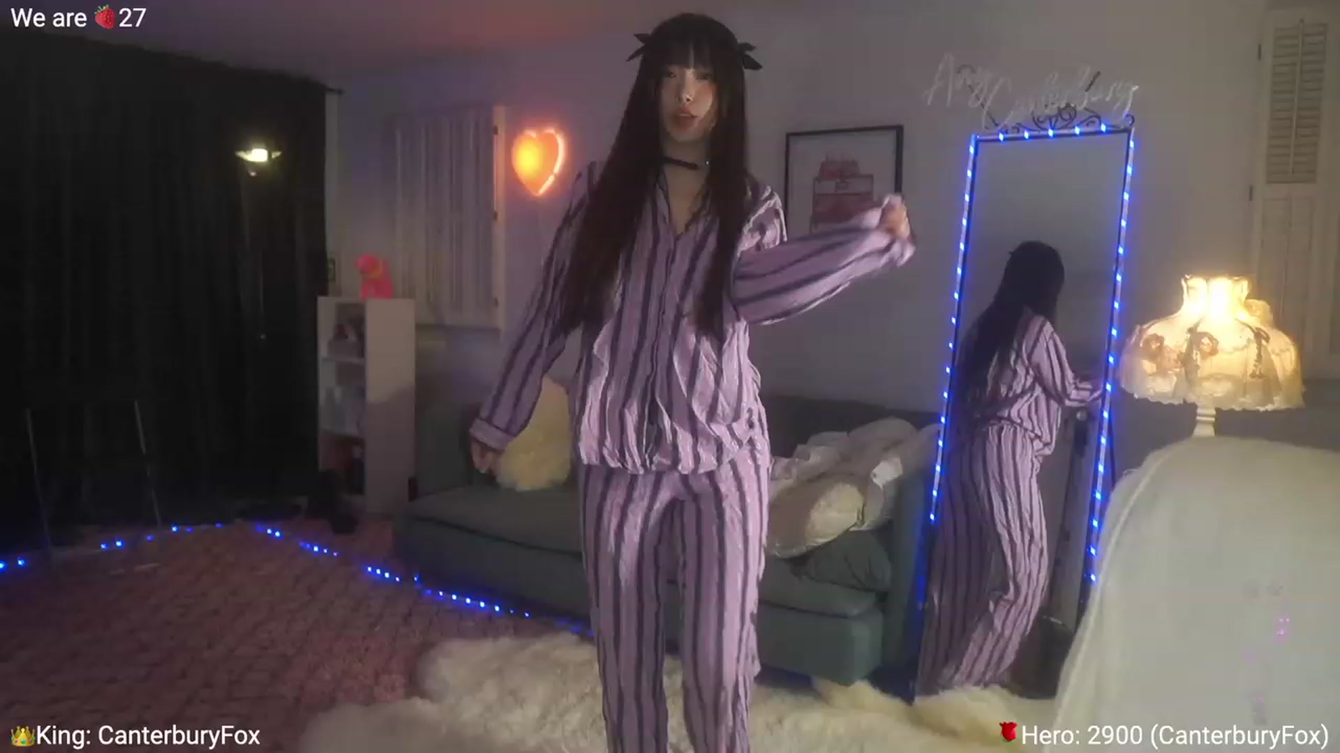 Gallery image thumbnail from AcaiBerry's myfreecams stream on, 06/08/2023, 07:17 image 9 of 20
