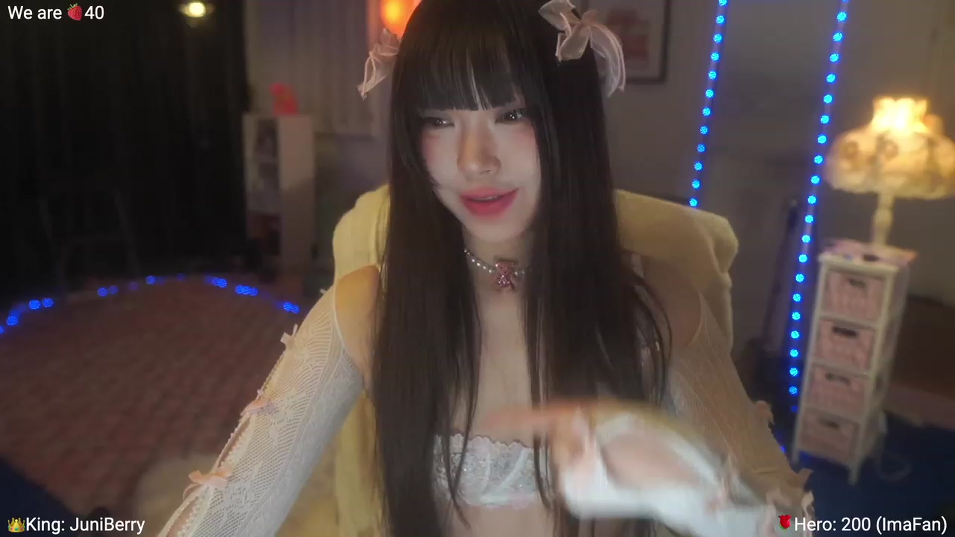 Gallery image thumbnail from AcaiBerry's myfreecams stream on, 06/10/2023, 06:10 image 1 of 20