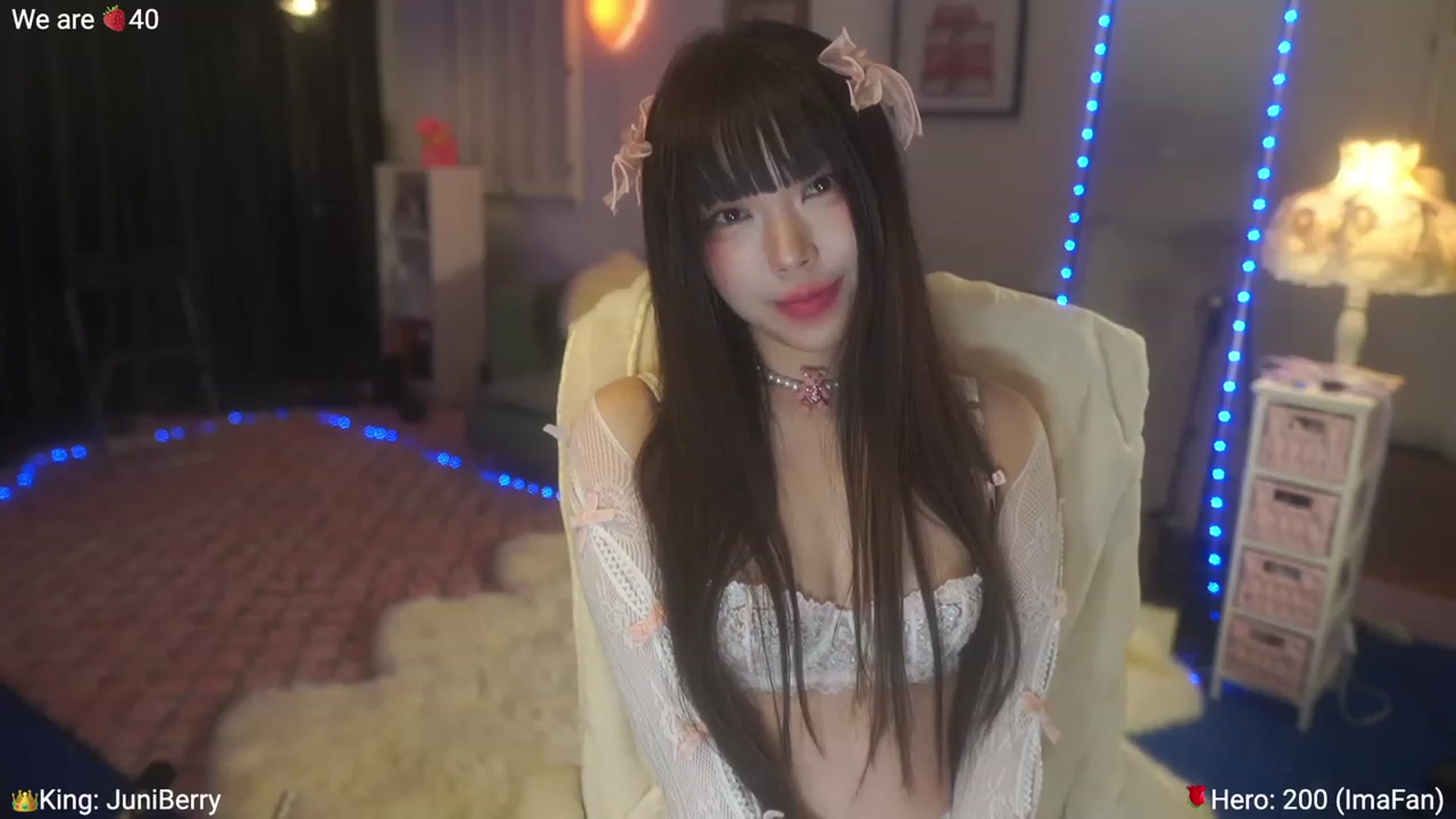 Gallery image thumbnail from AcaiBerry's myfreecams stream on, 06/10/2023, 06:10 image 5 of 20