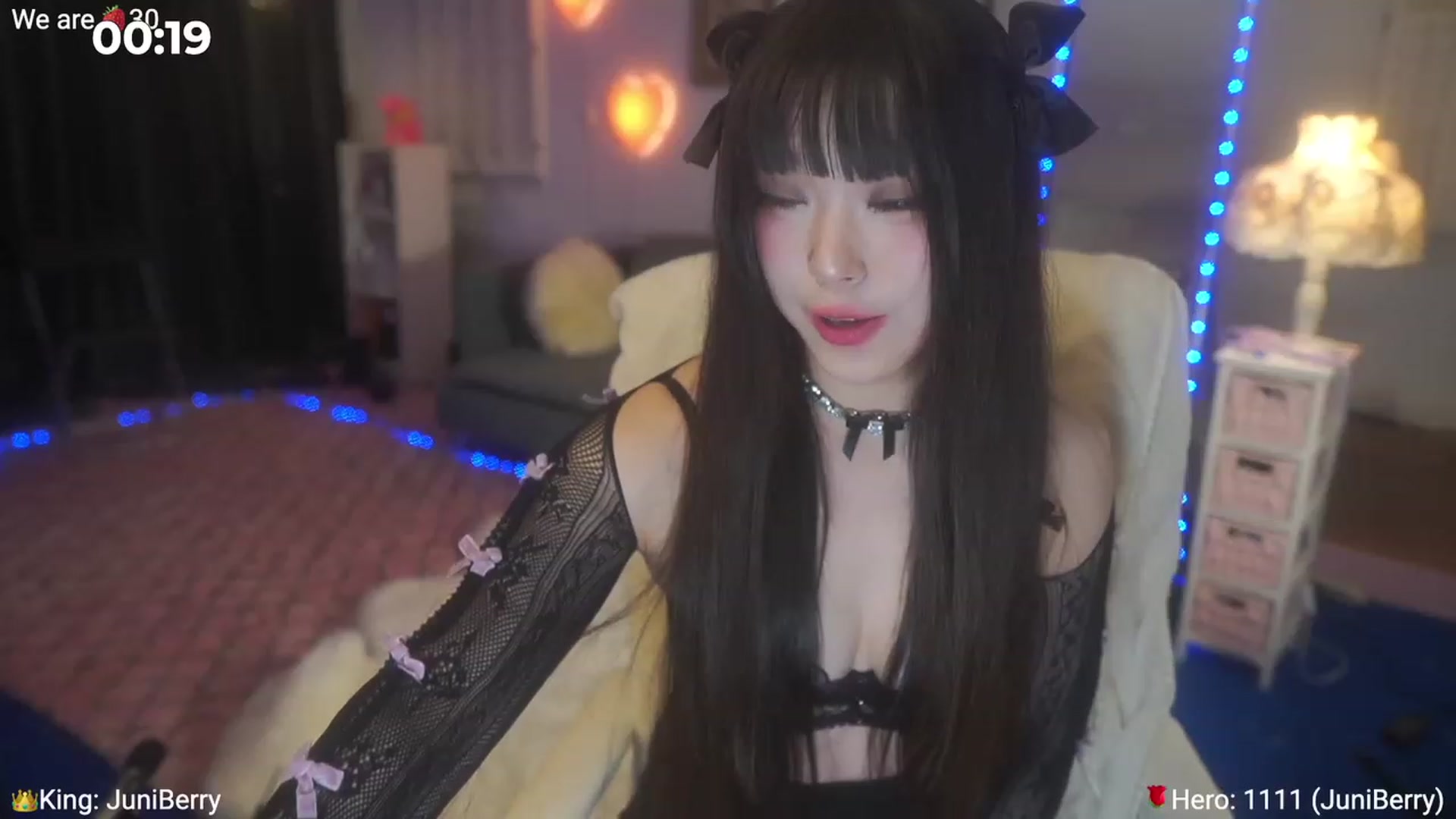 Gallery image thumbnail from AcaiBerry's myfreecams stream on, 06/11/2023, 07:11 image 8 of 20