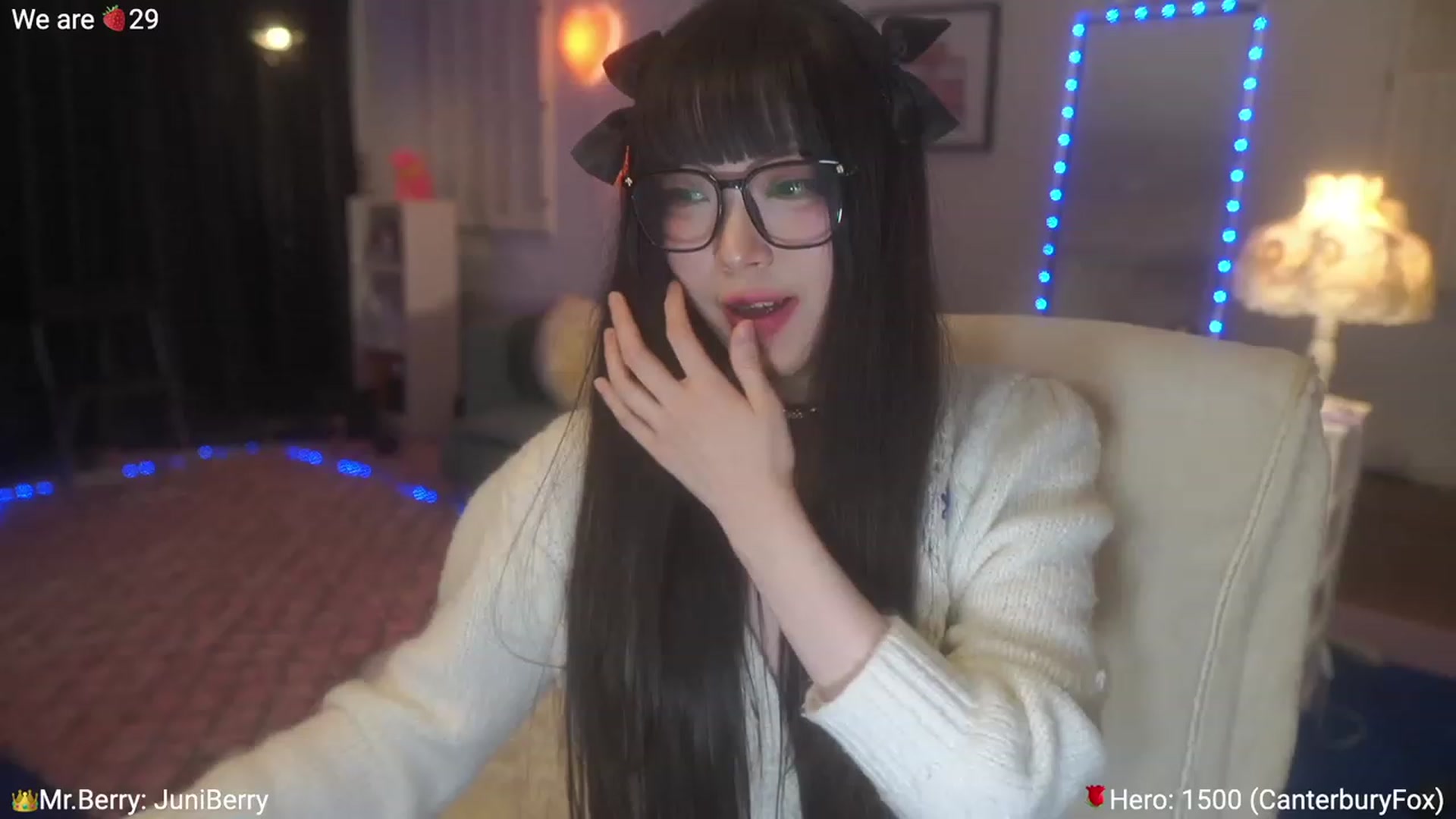 Gallery image thumbnail from AcaiBerry's myfreecams stream on, 06/15/2023, 07:18 image 19 of 20