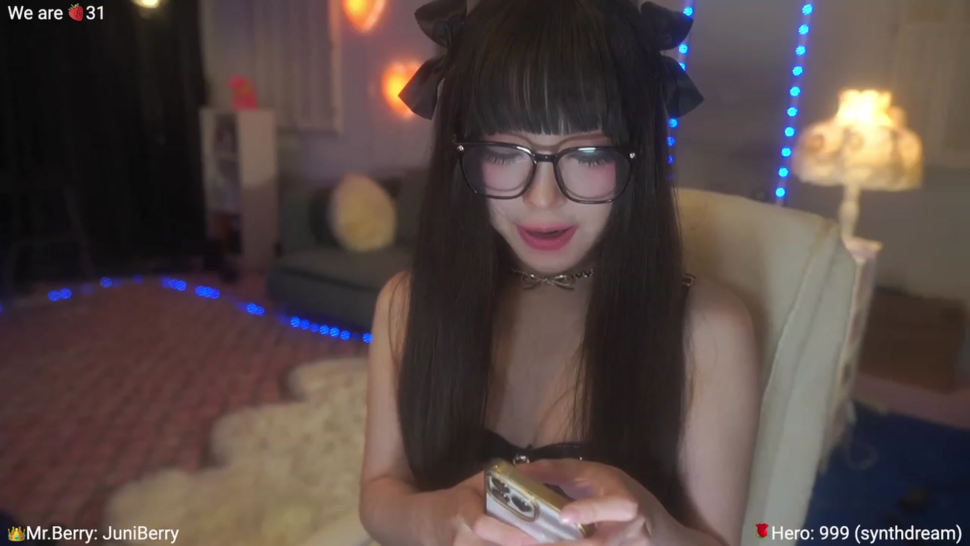 Gallery image thumbnail from AcaiBerry's myfreecams stream on, 06/15/2023, 07:18 image 1 of 20
