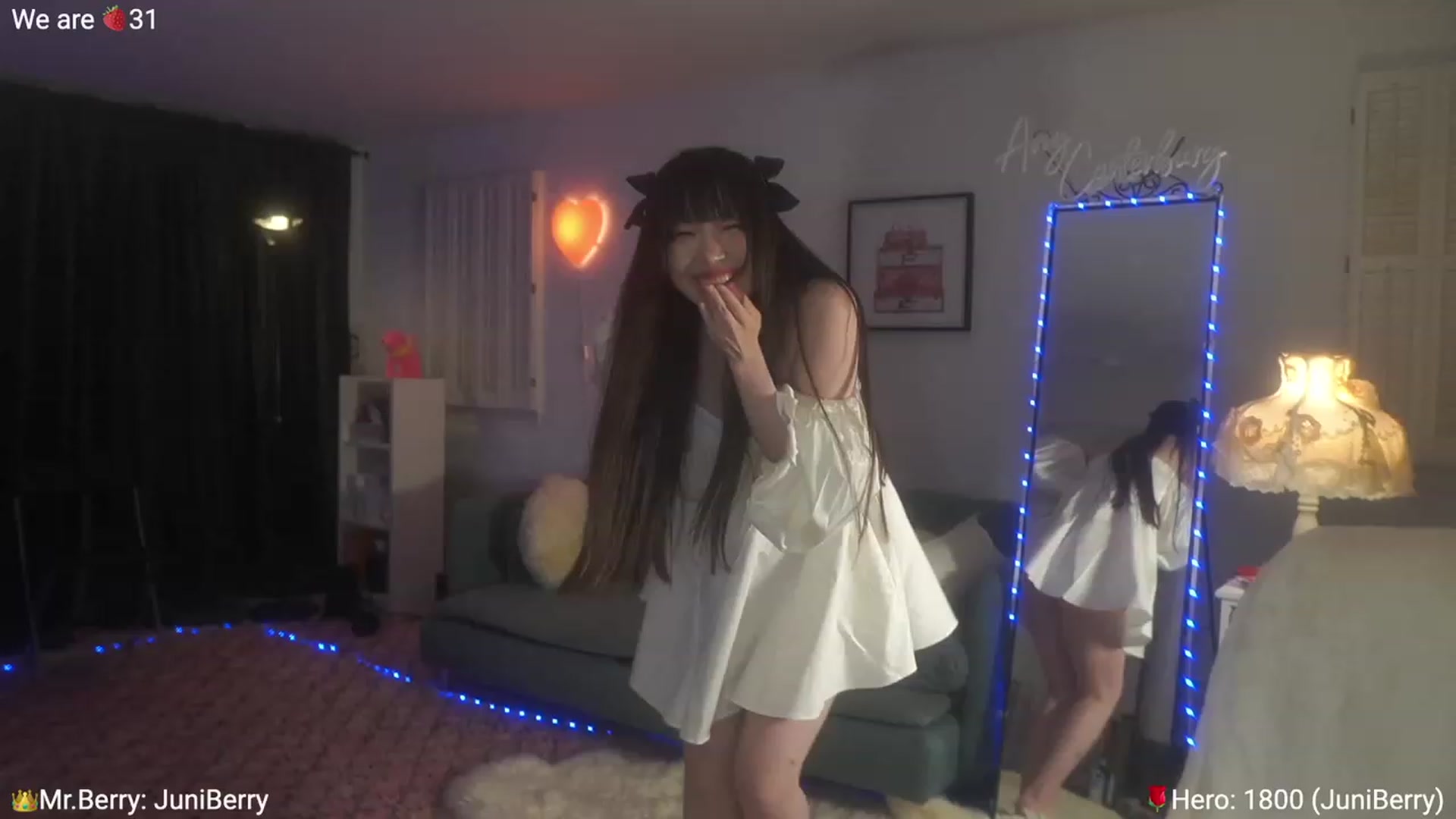 Gallery image thumbnail from AcaiBerry's myfreecams stream on, 06/18/2023, 05:20 image 6 of 20