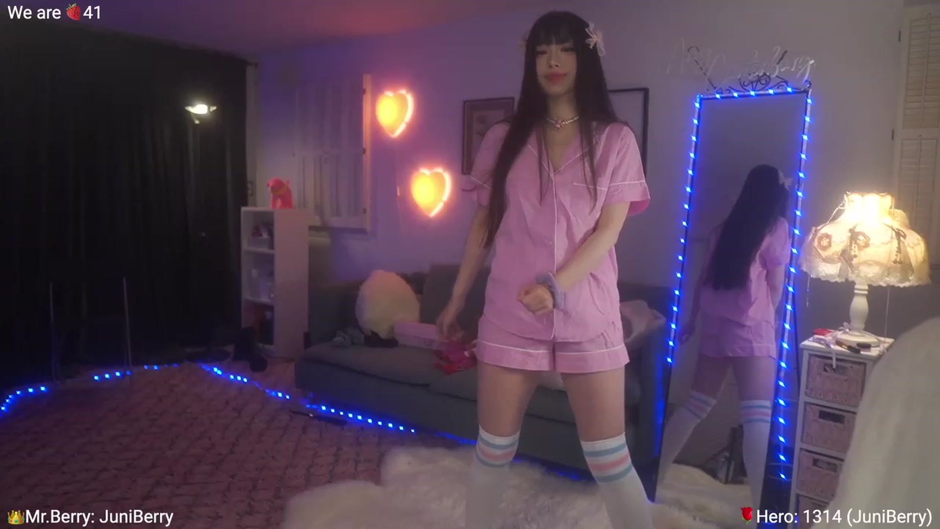 Gallery image thumbnail from AcaiBerry's myfreecams stream on, 06/24/2023, 05:06 image 9 of 20