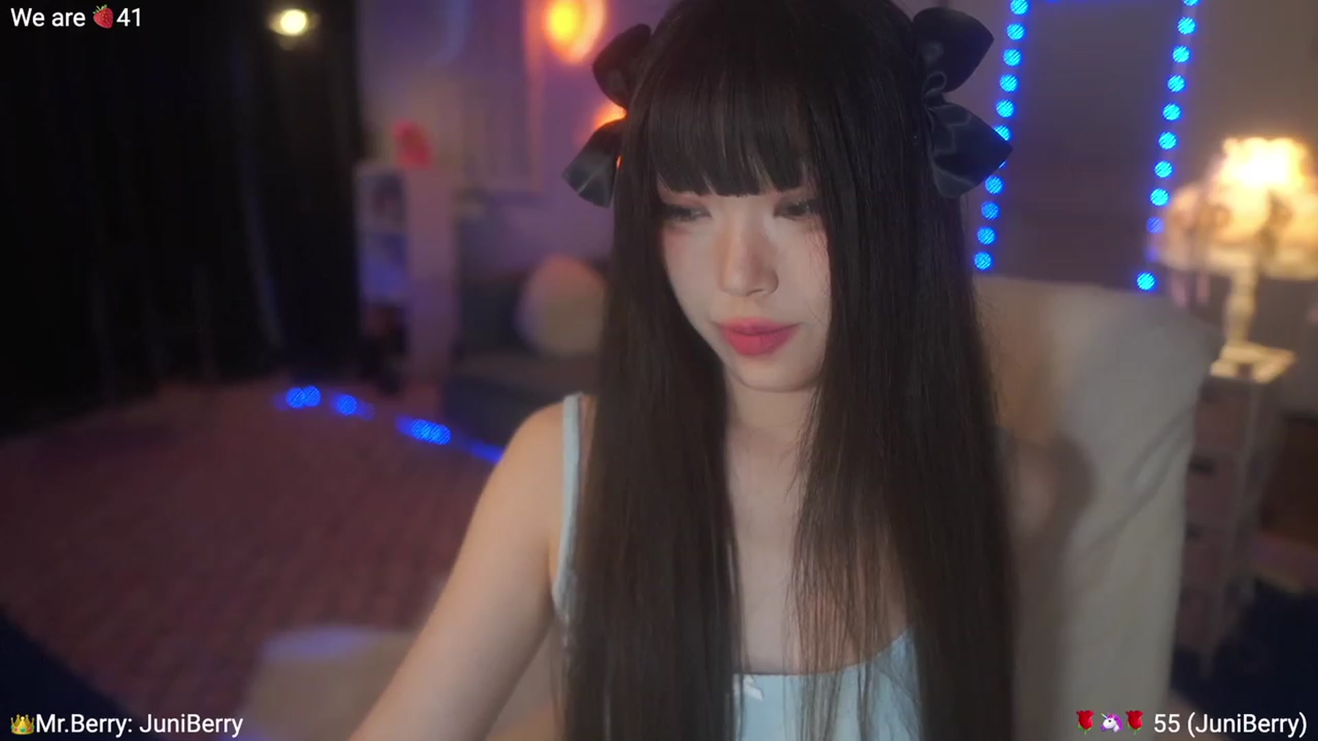 Gallery image thumbnail from AcaiBerry's myfreecams stream on, 06/29/2023, 04:13 image 4 of 20