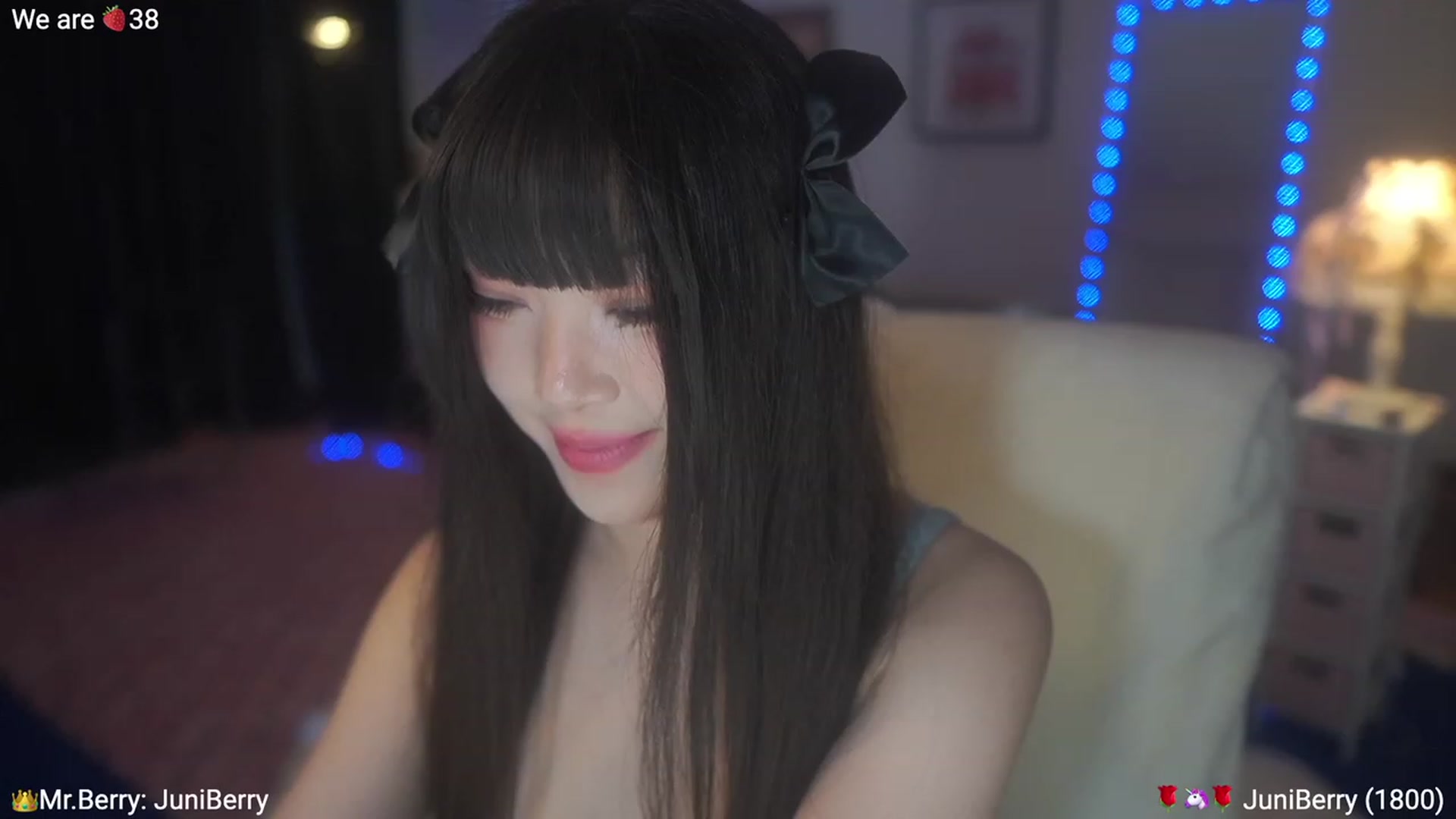 Gallery image thumbnail from AcaiBerry's myfreecams stream on, 06/29/2023, 07:36 image 8 of 20