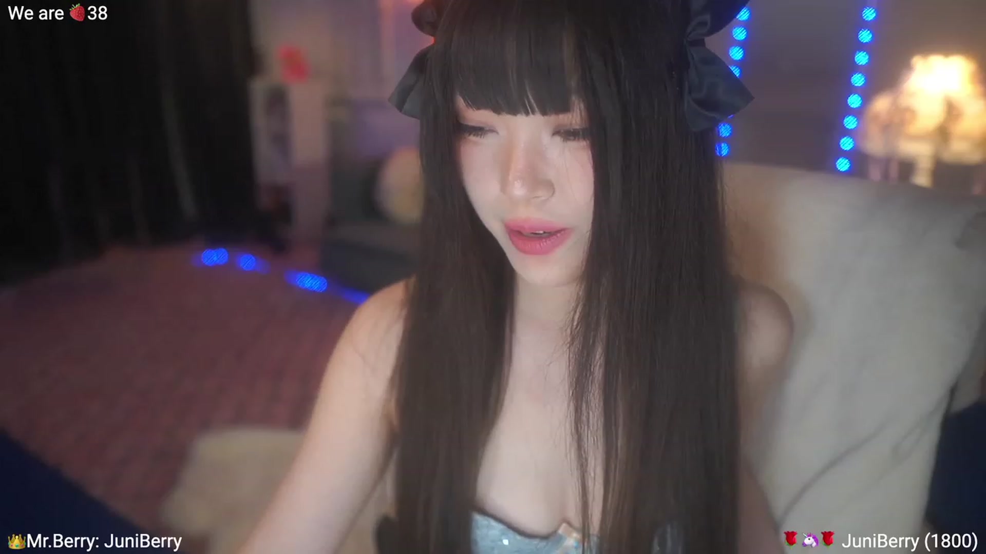 Gallery image thumbnail from AcaiBerry's myfreecams stream on, 06/29/2023, 07:36 image 4 of 20