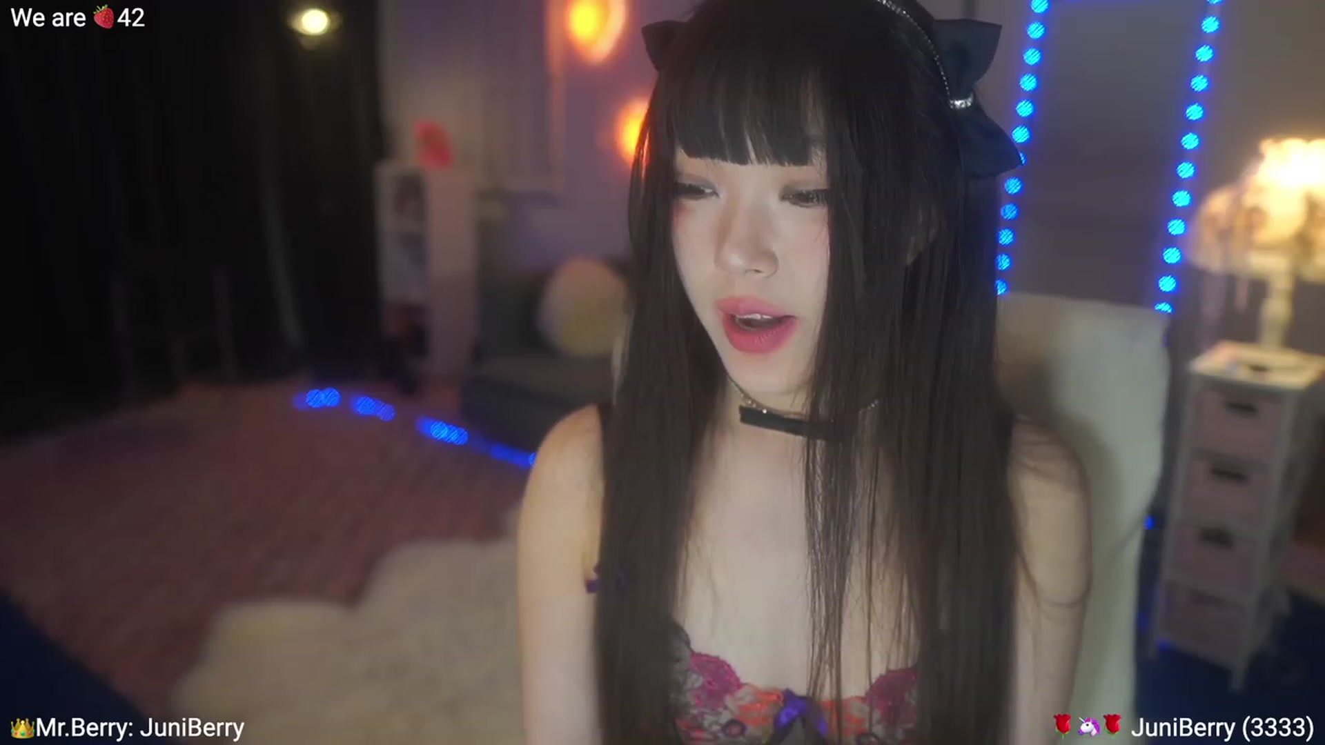 Gallery image thumbnail from AcaiBerry's myfreecams stream on, 07/01/2023, 07:20 image 10 of 20
